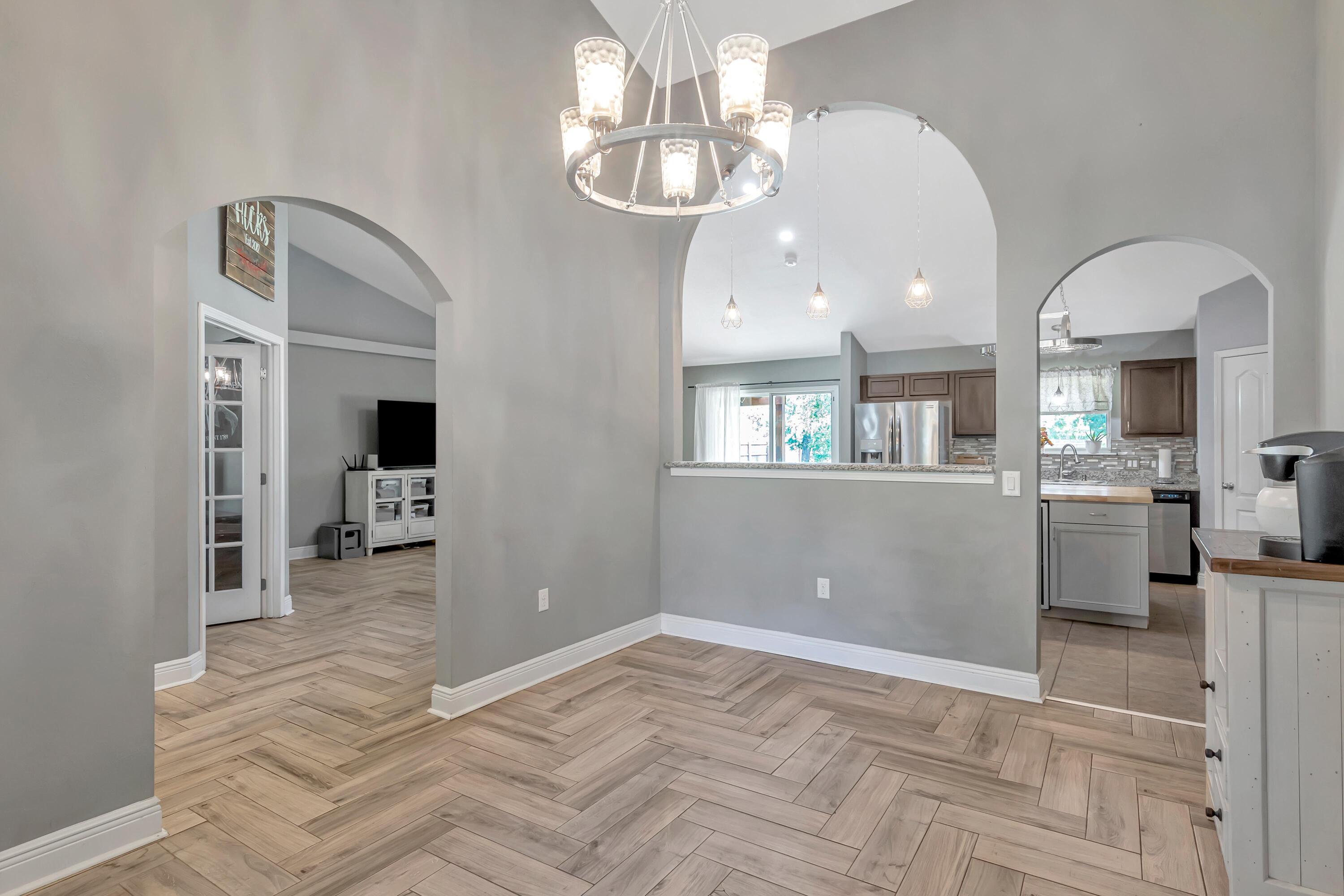 HOLLEY BY THE SEA - Residential