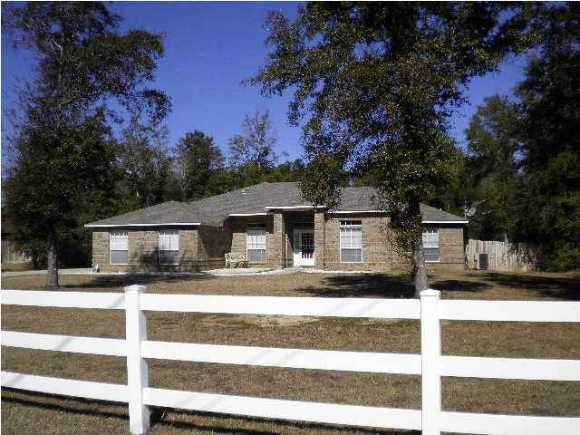 COUNTRYWOOD EST - Residential Lease