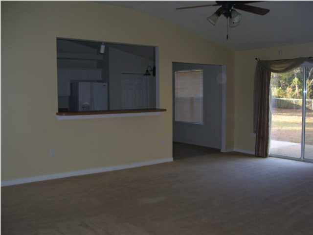 COUNTRYWOOD EST - Residential Lease