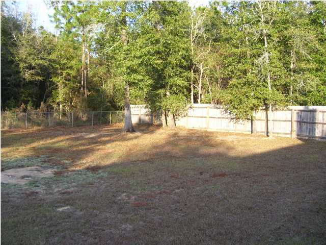 COUNTRYWOOD EST - Residential Lease