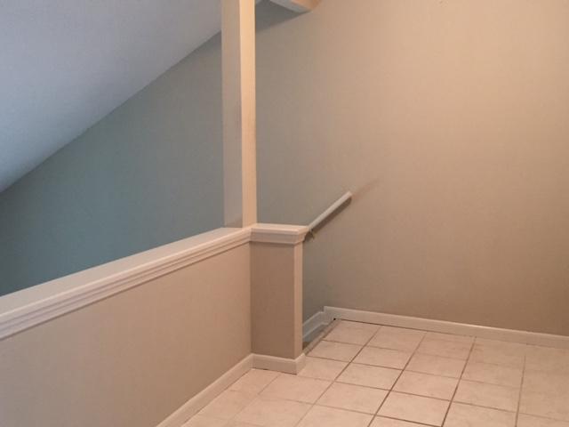 CLOVERDALE LAKE - Residential