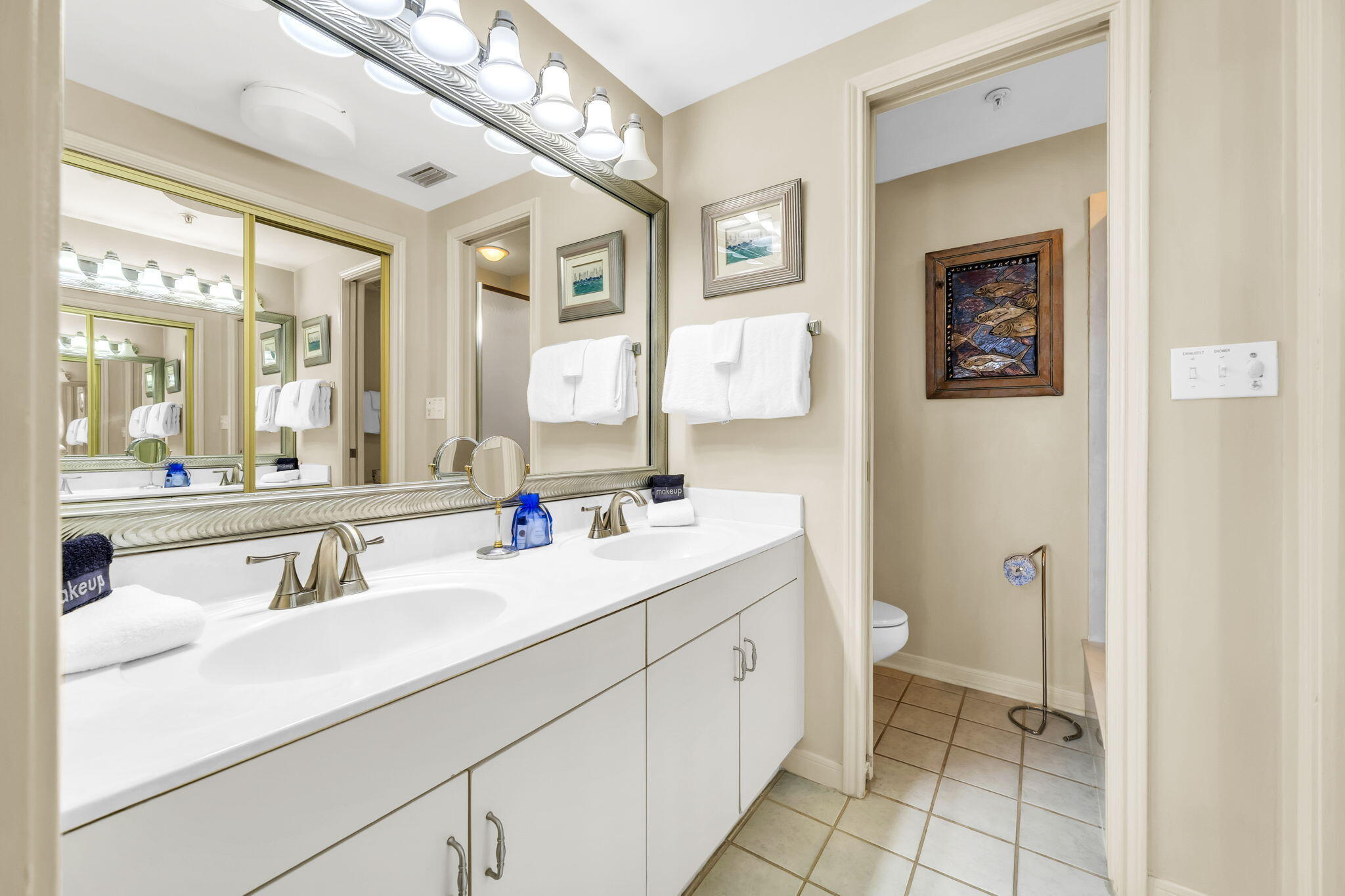 WATERVIEW TOWERS YACHT CLUB - Residential