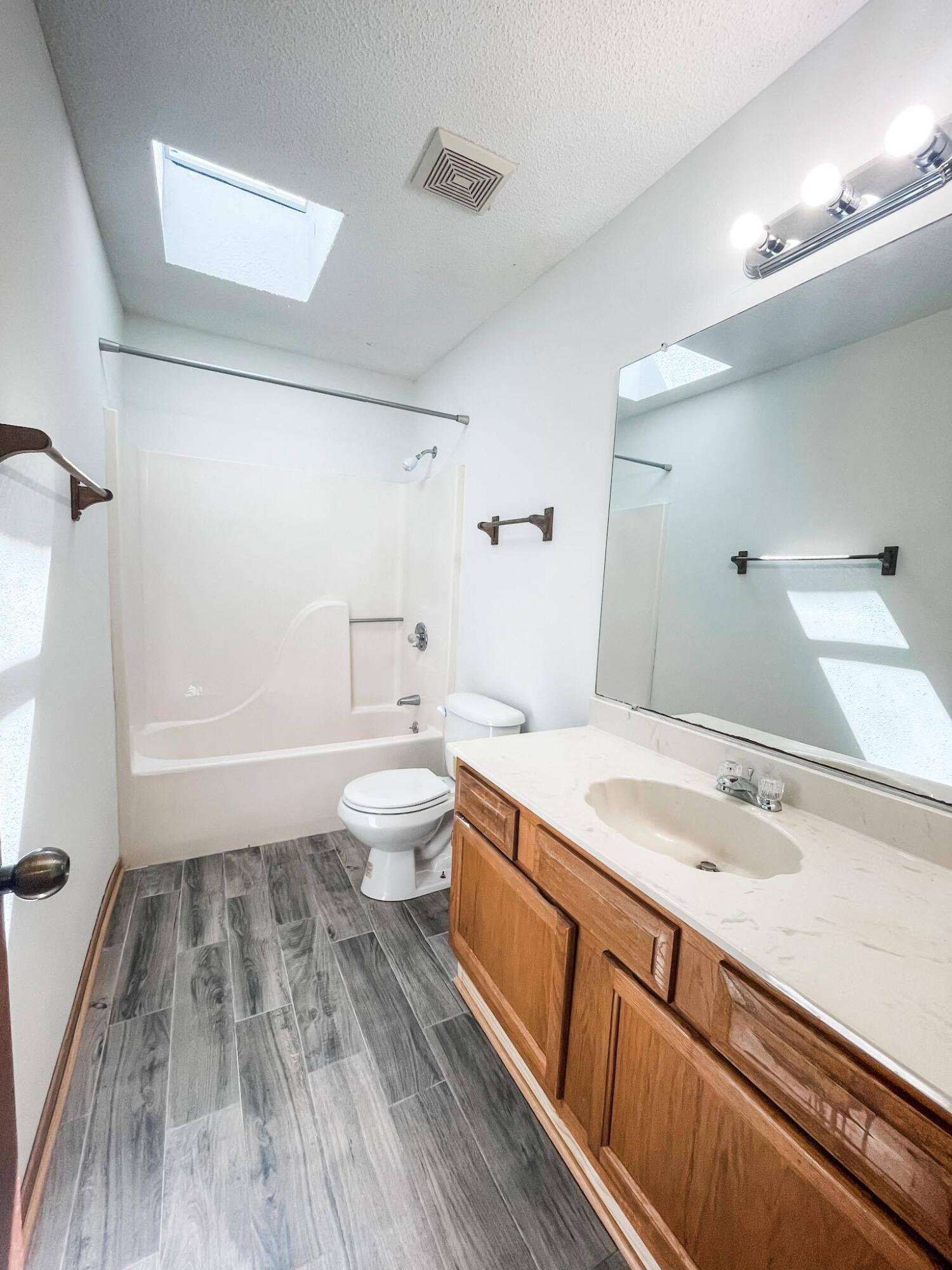 CARMEL VILLAGE T/H - Residential Lease