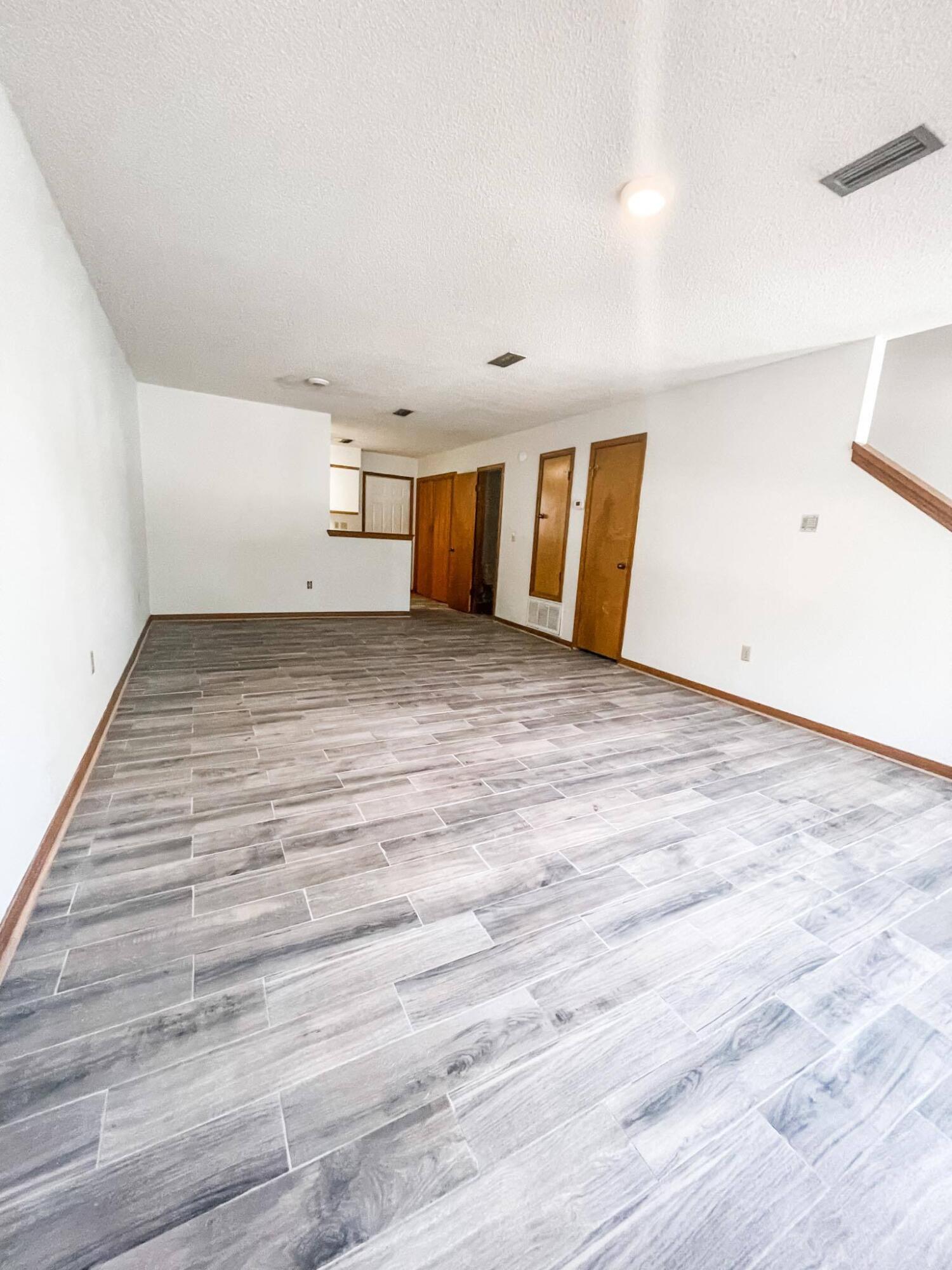 CARMEL VILLAGE T/H - Residential Lease