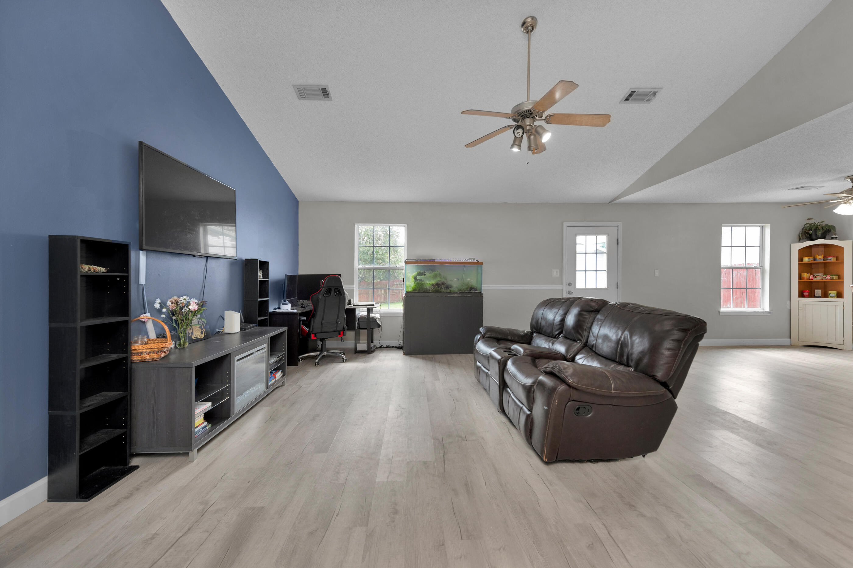 FAIRCHILD ESTATES - Residential