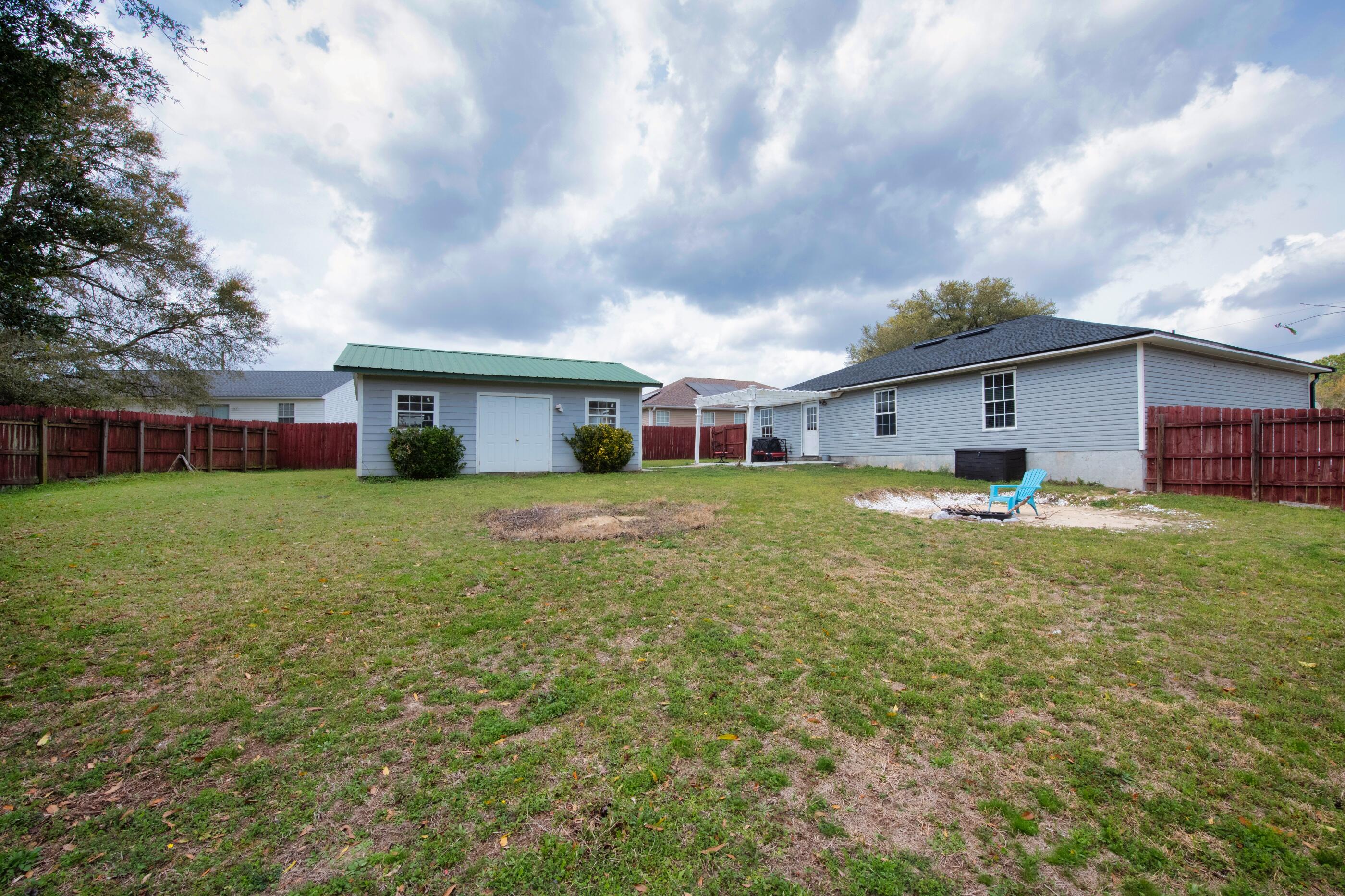 FAIRCHILD ESTATES - Residential