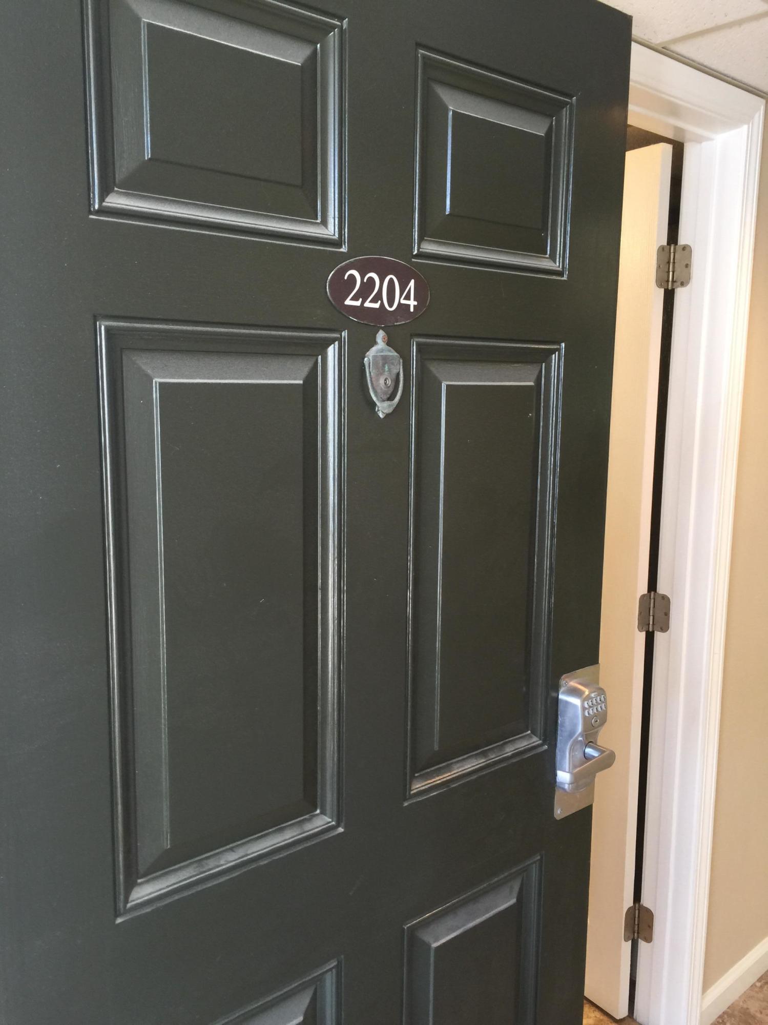 EDGEWATER GOLF VILLAS V-C CONDO - Residential