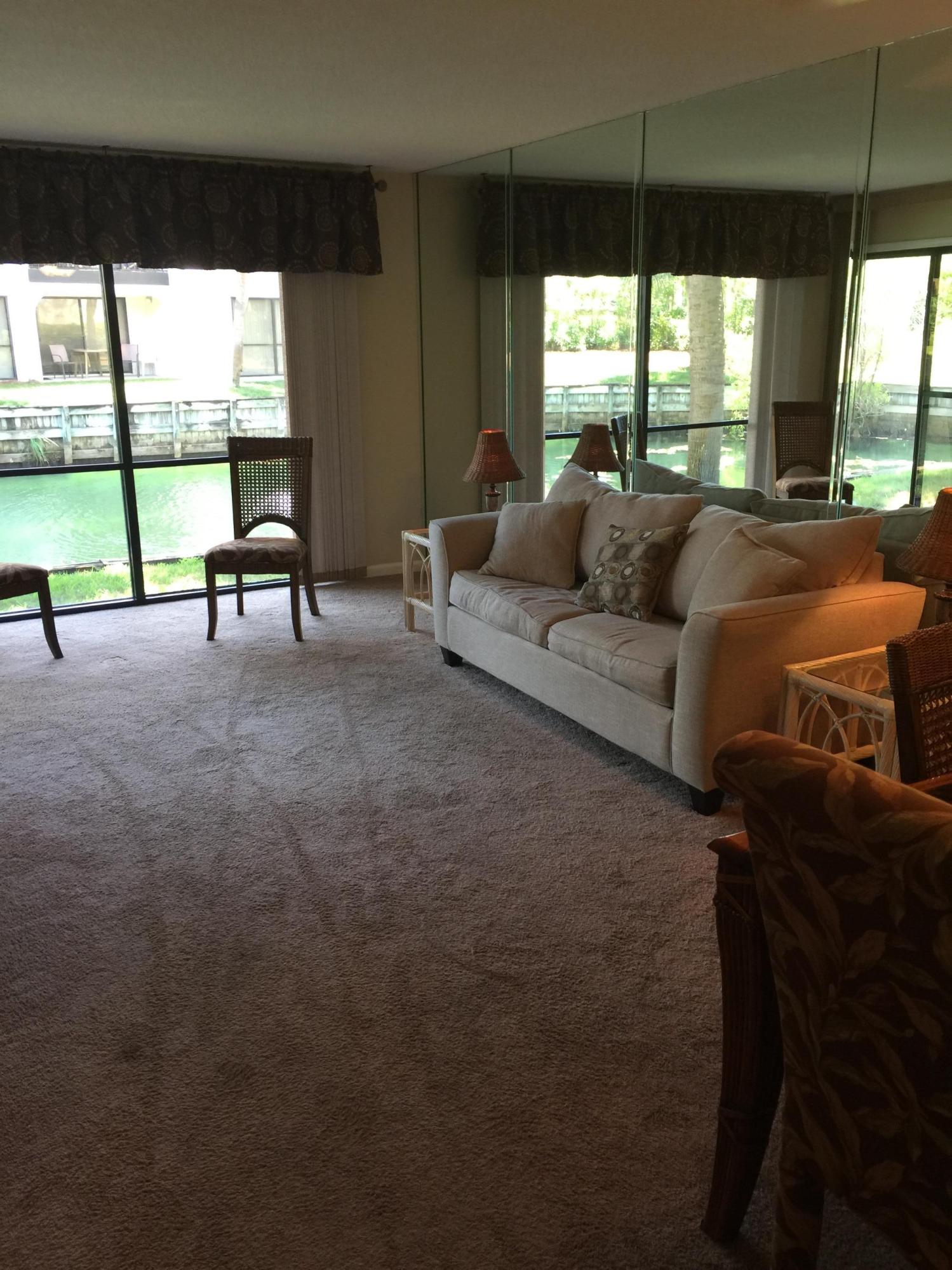 EDGEWATER GOLF VILLAS V-C CONDO - Residential