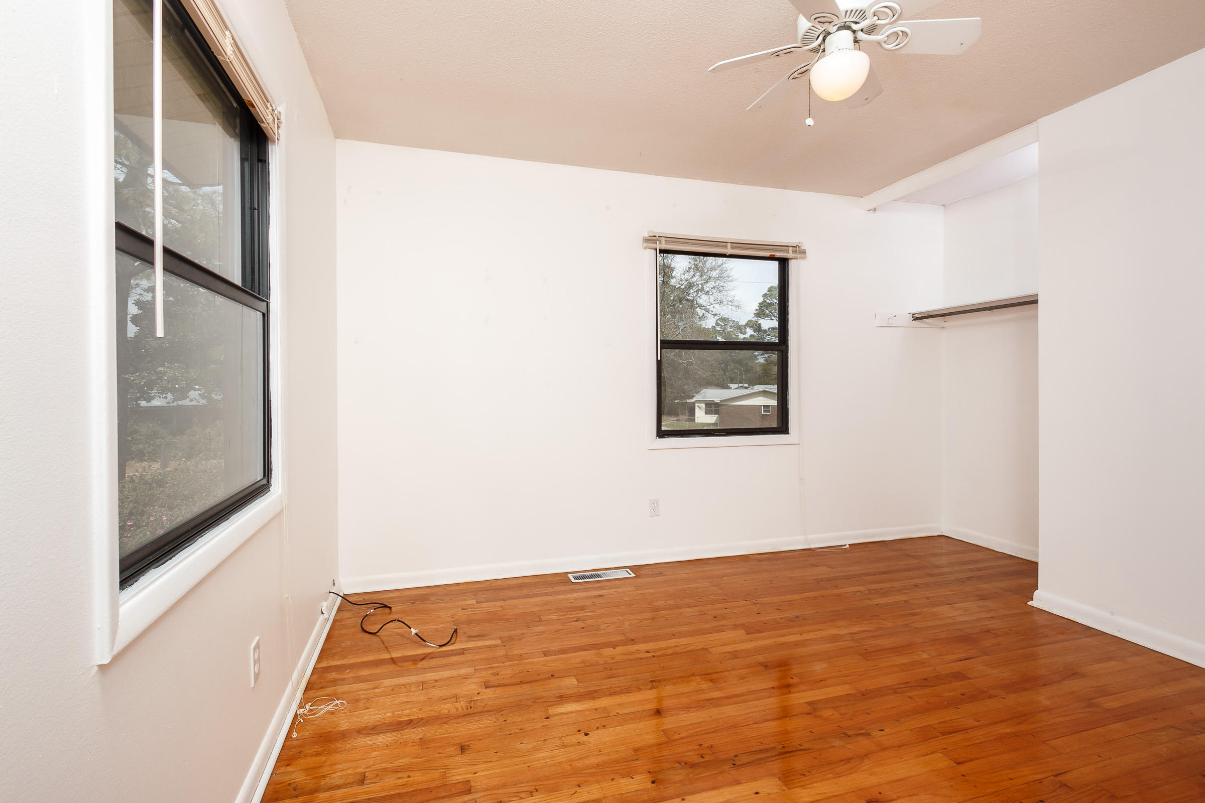 SANTASIA PARK 6TH ADDN - Residential