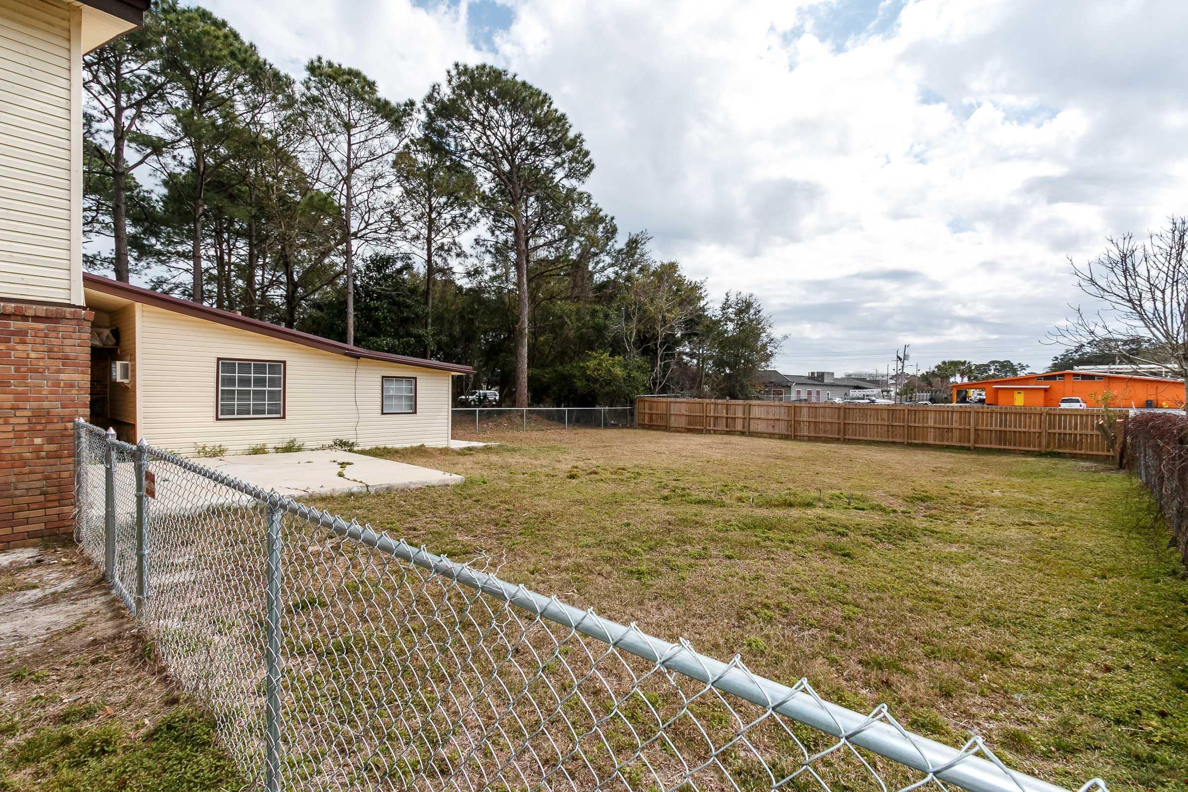 SANTASIA PARK 6TH ADDN - Residential