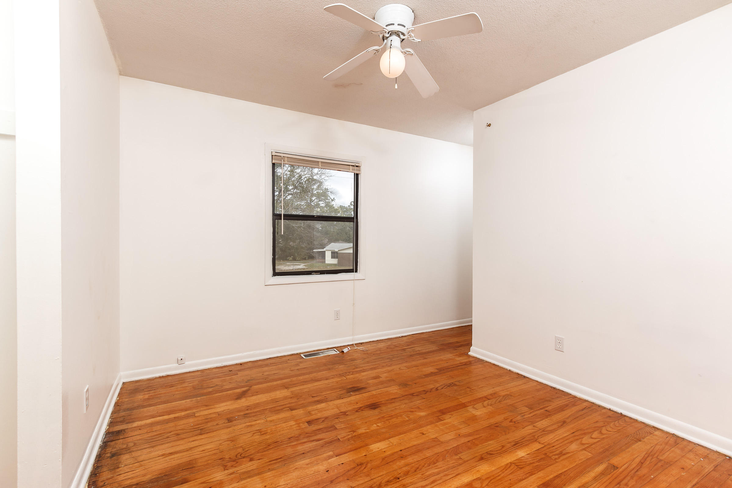 SANTASIA PARK 6TH ADDN - Residential