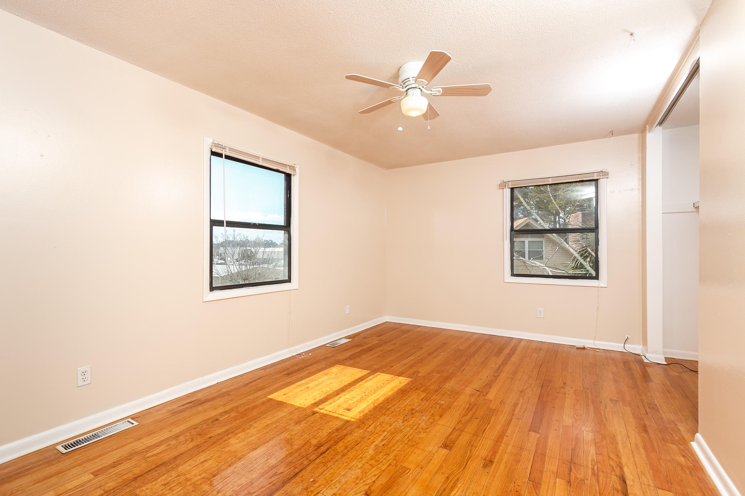 SANTASIA PARK 6TH ADDN - Residential