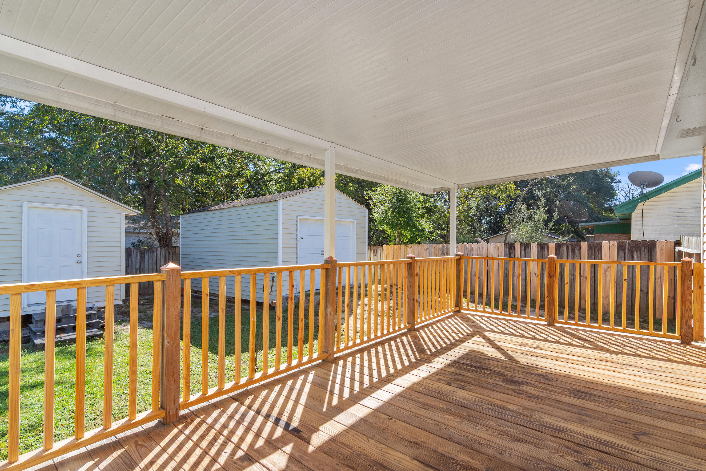 SHOAL TERRACE ESTATES - Residential