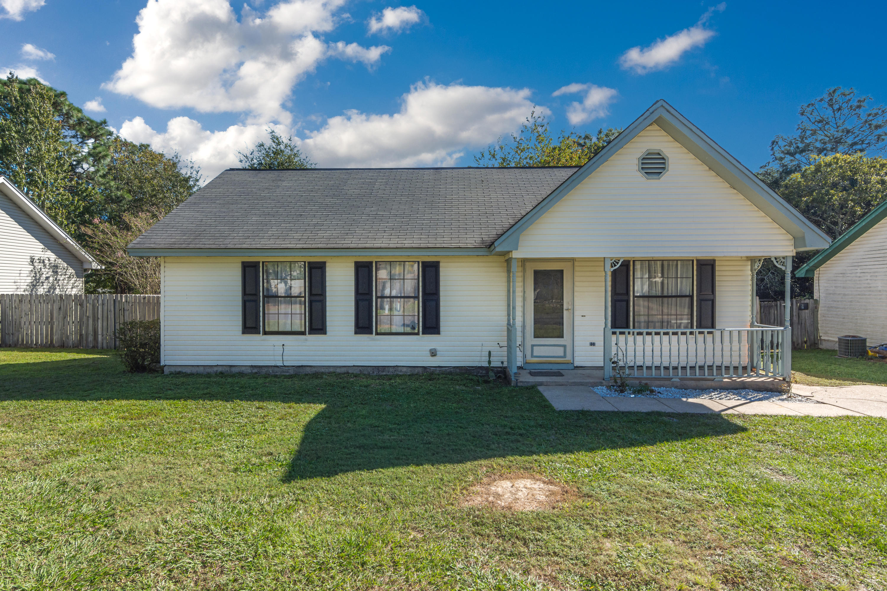 SHOAL TERRACE ESTATES - Residential