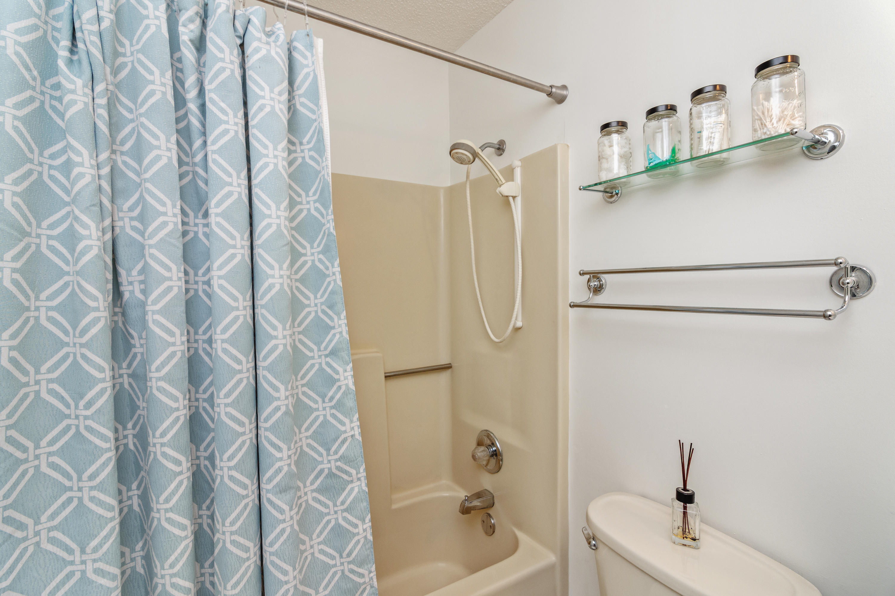 SHOAL TERRACE ESTATES - Residential