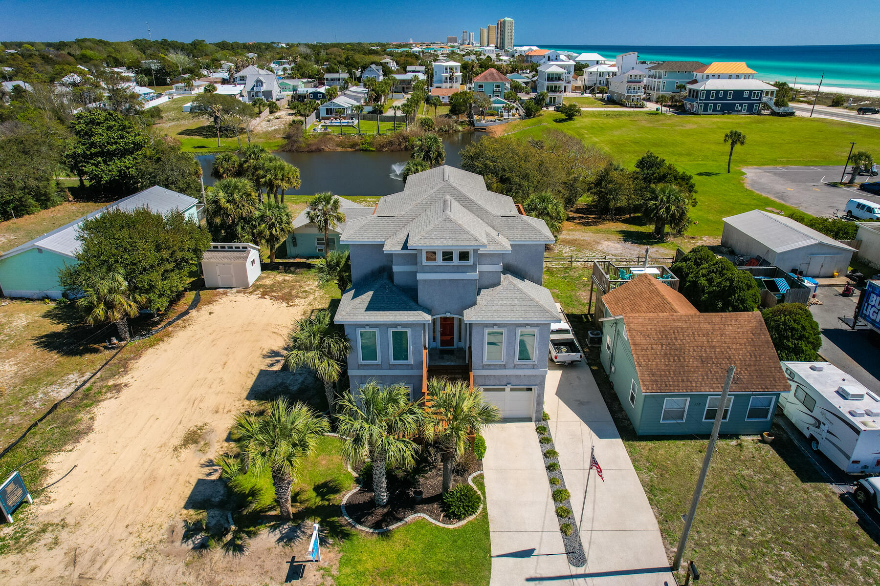 LAGUNA BEACH AMENDED - Residential