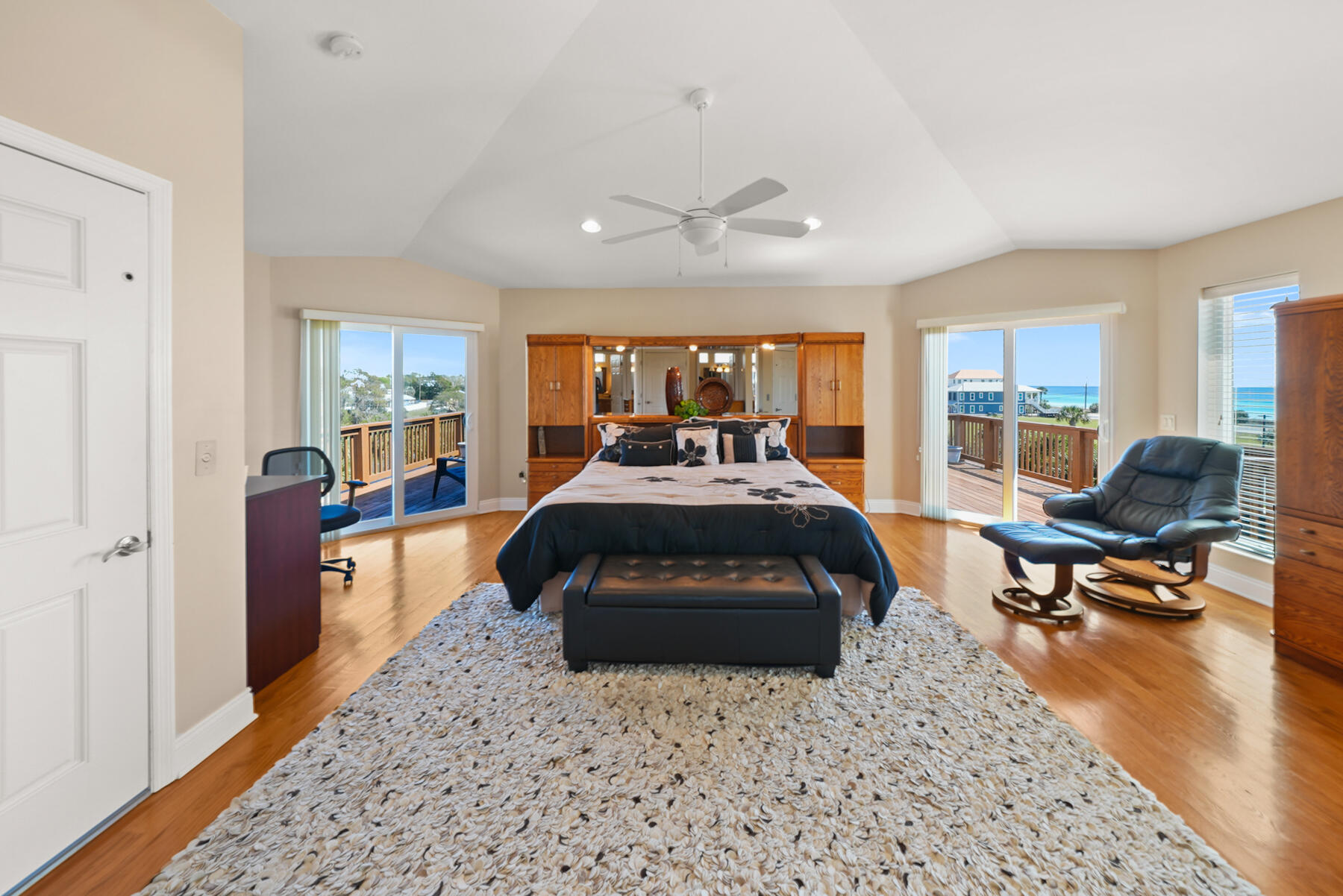 LAGUNA BEACH AMENDED - Residential