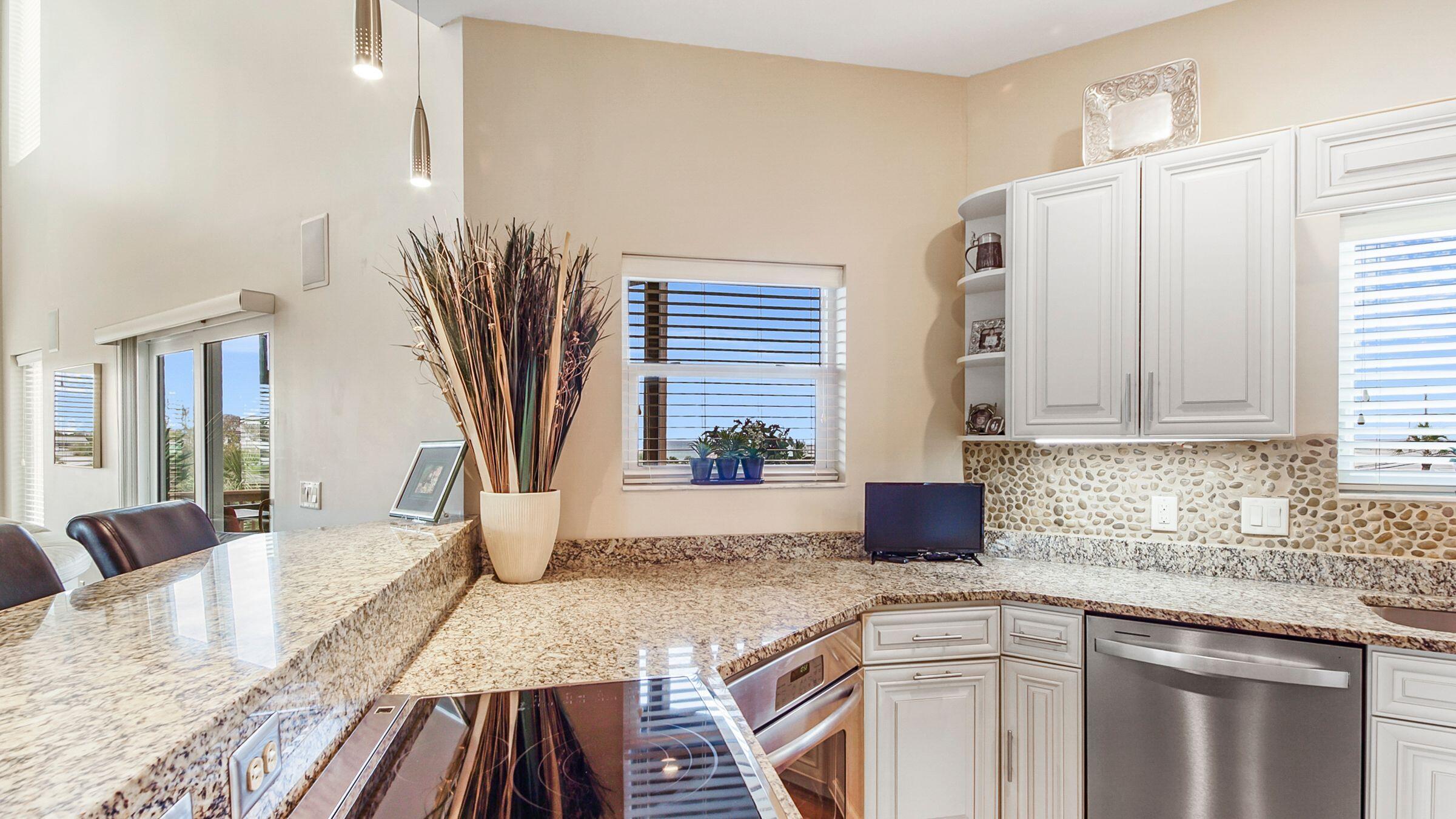 LAGUNA BEACH AMENDED - Residential