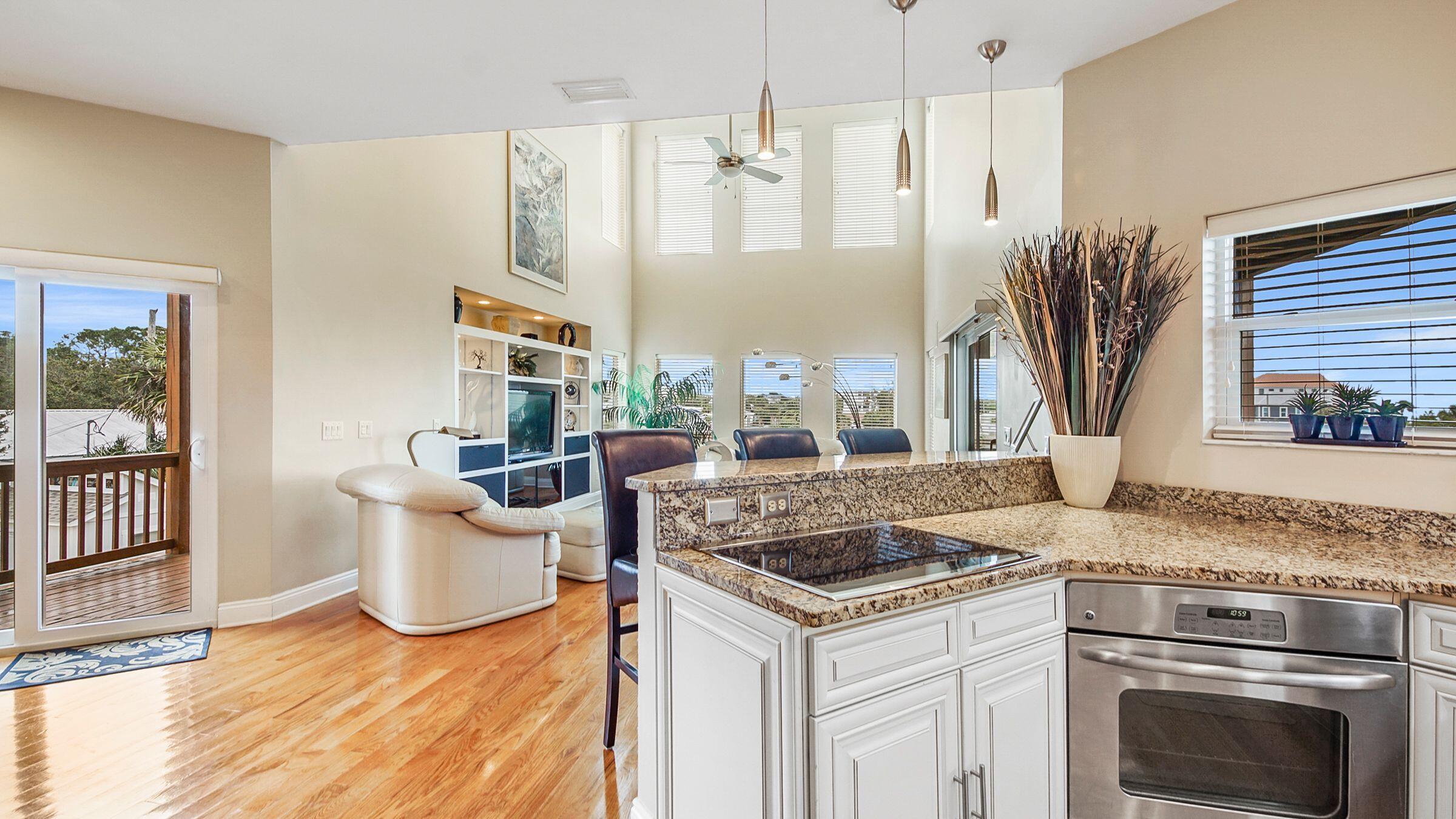 LAGUNA BEACH AMENDED - Residential