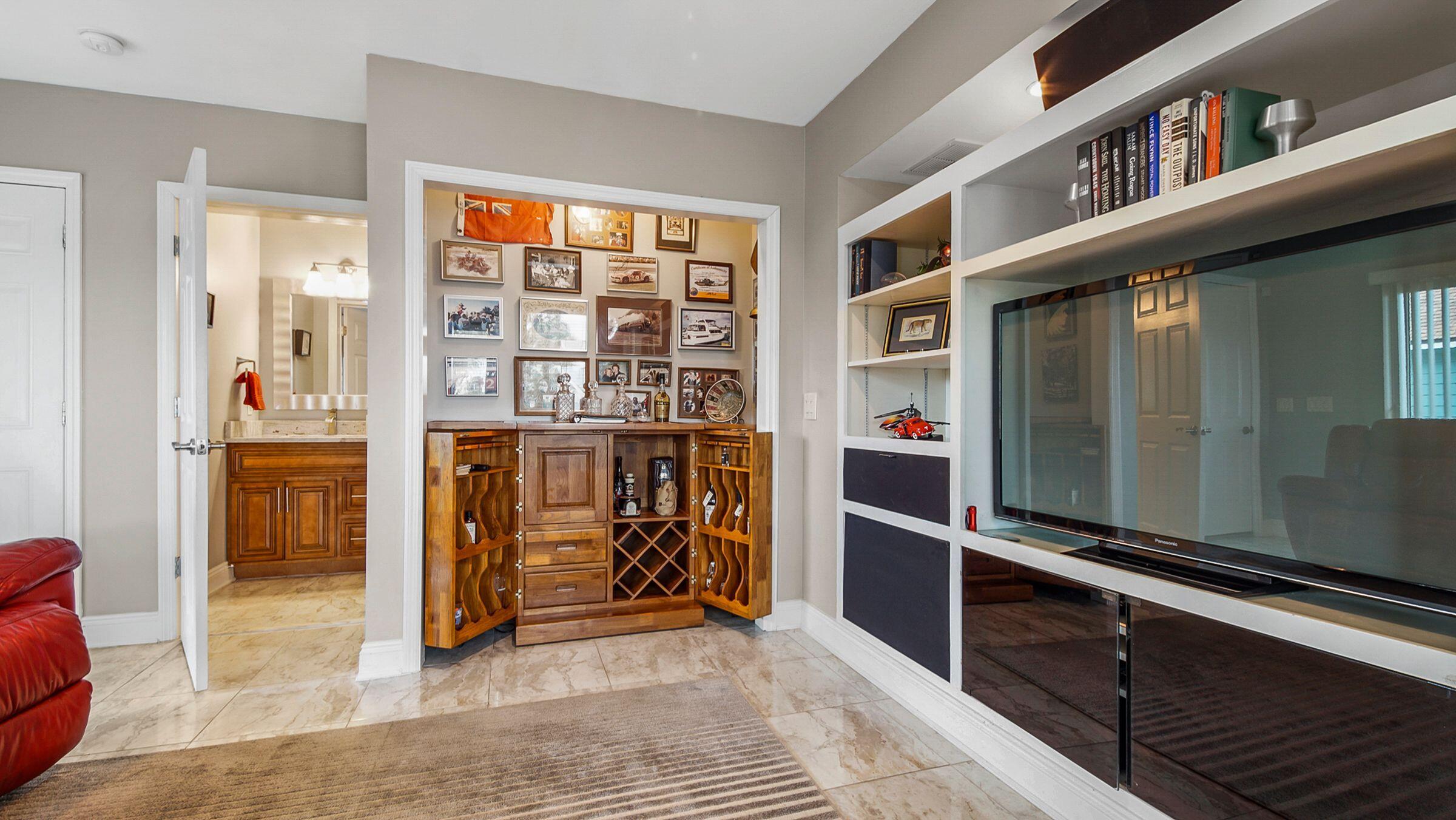 LAGUNA BEACH AMENDED - Residential