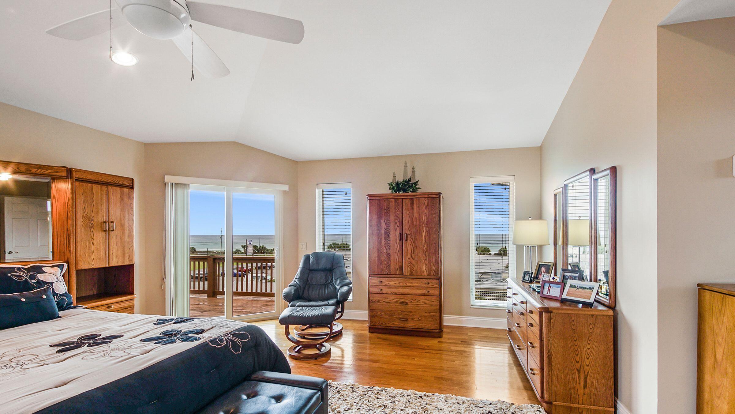 LAGUNA BEACH AMENDED - Residential