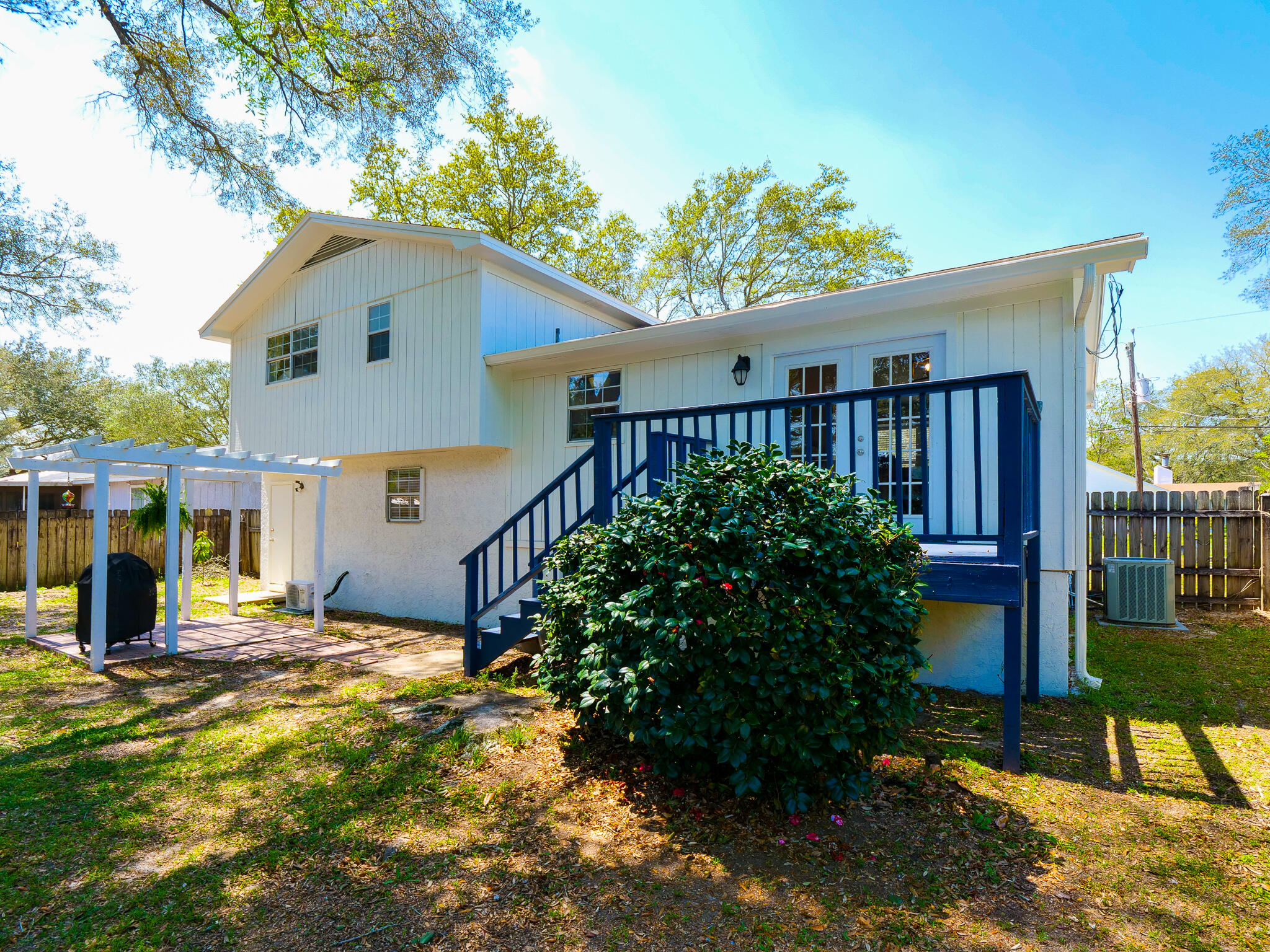 CREEKSIDE 2 - Residential