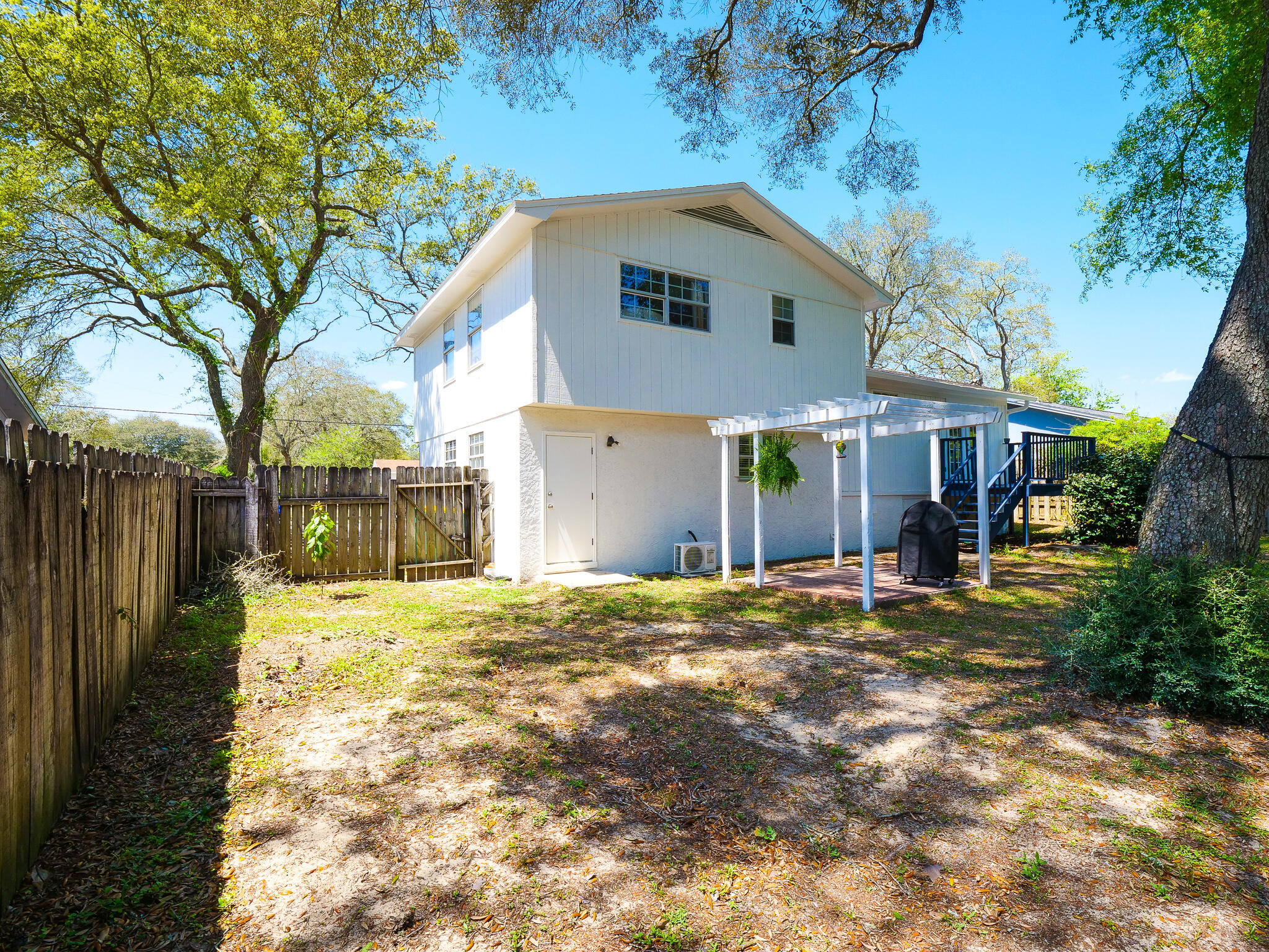 CREEKSIDE 2 - Residential