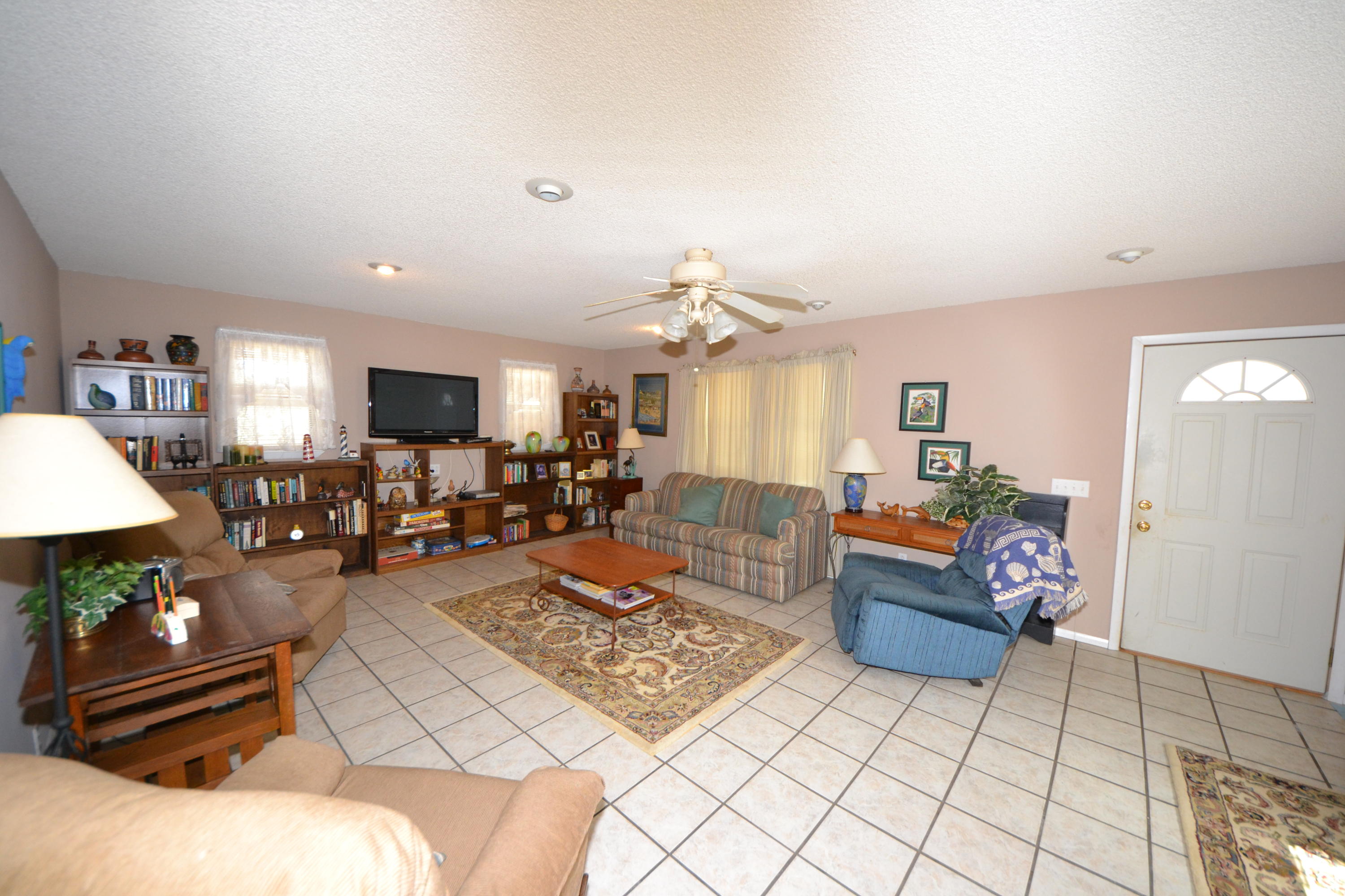 NO RECORDED SUBDIVISION - Residential