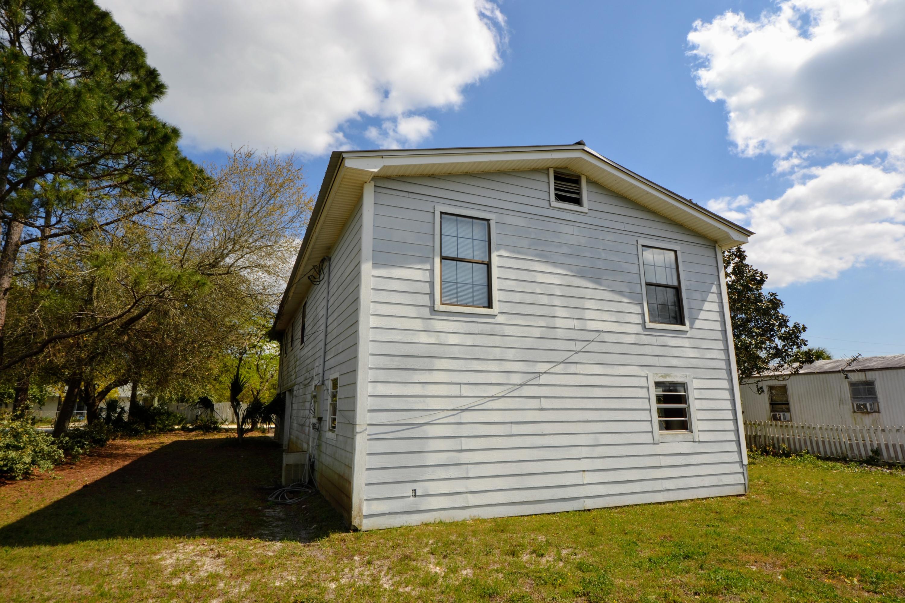 NO RECORDED SUBDIVISION - Residential