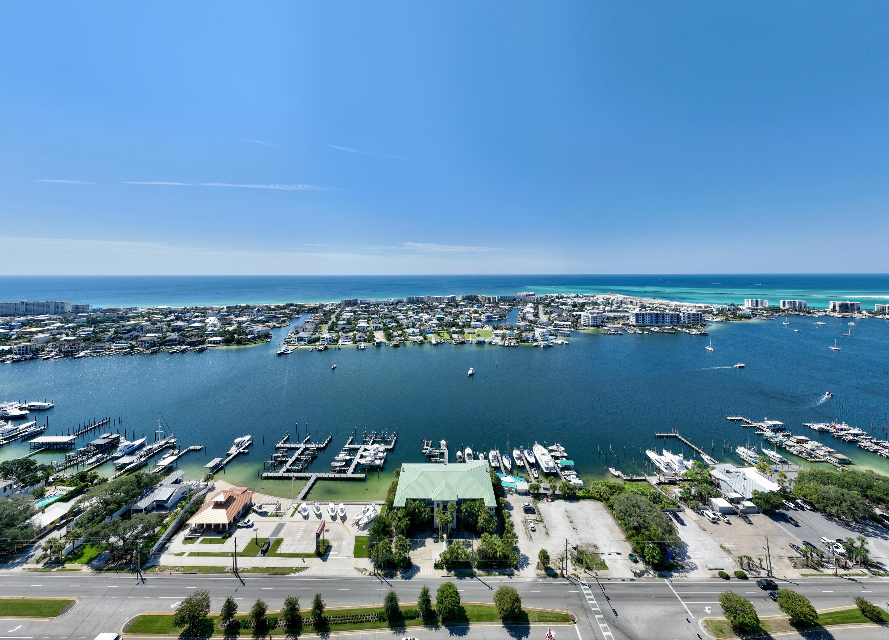 TRANQUIL HARBOR - Residential