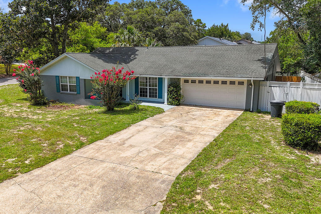BAYOU WOODS - Residential