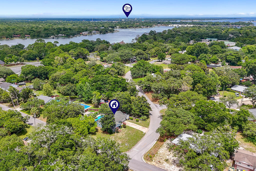 BAYOU WOODS - Residential