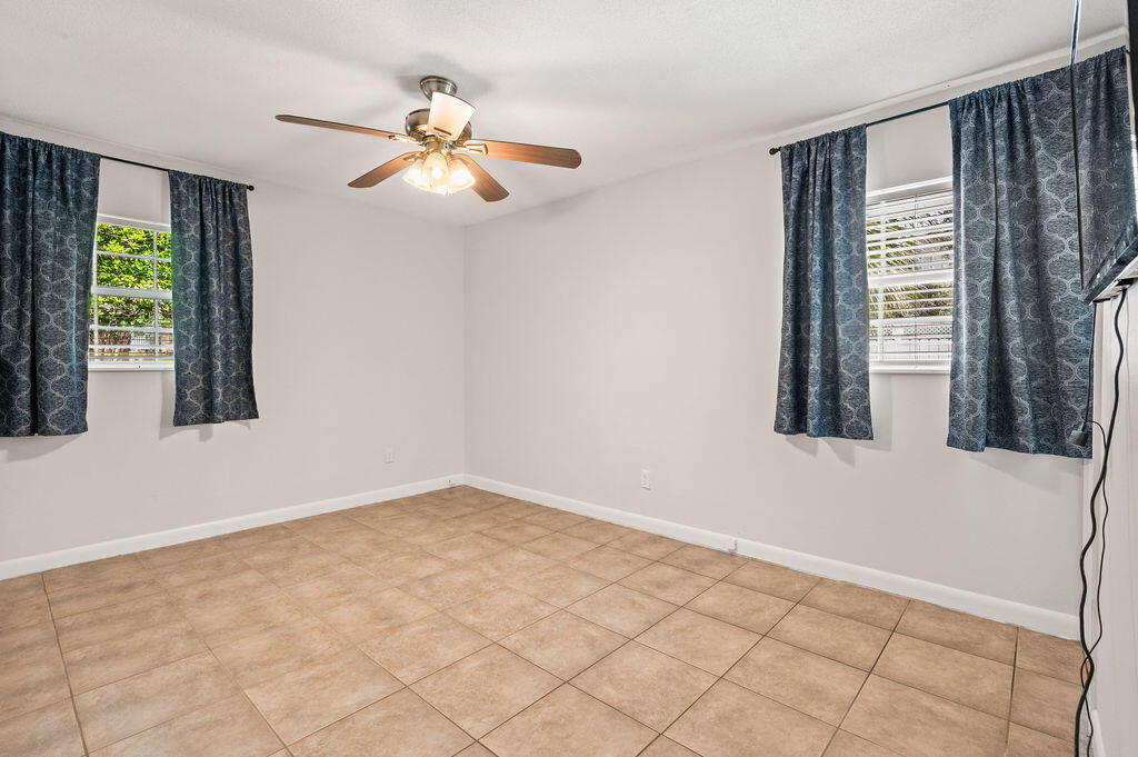 BAYOU WOODS - Residential