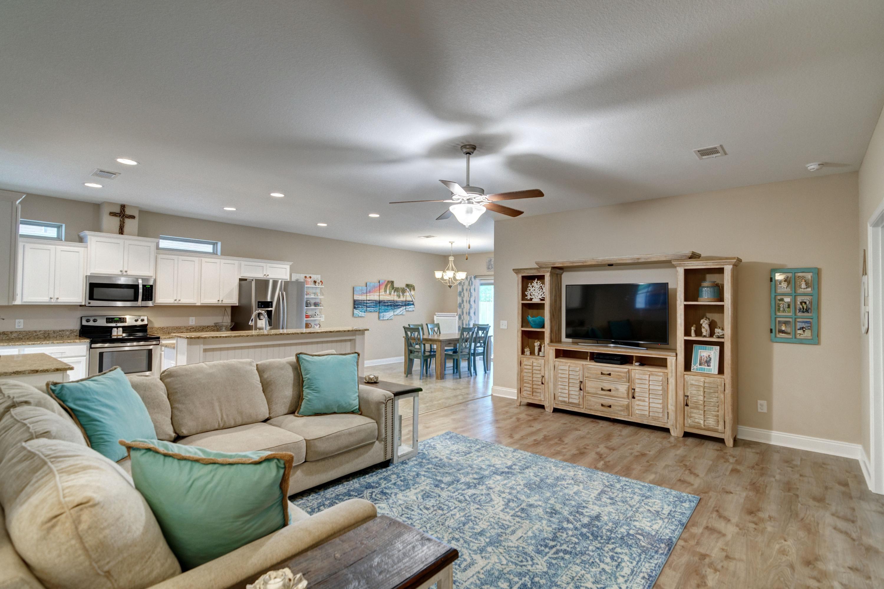 RIVERVIEW ESTATES - Residential