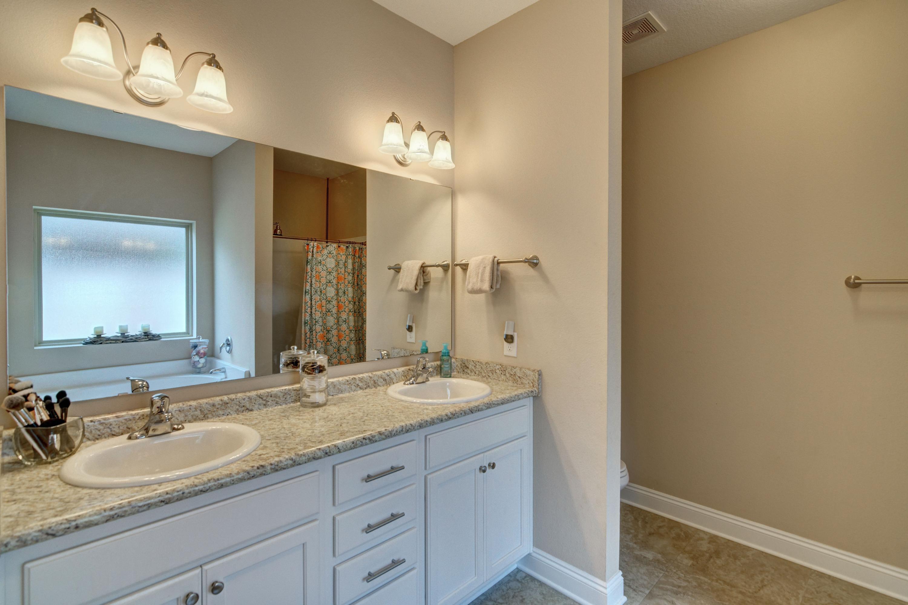 RIVERVIEW ESTATES - Residential