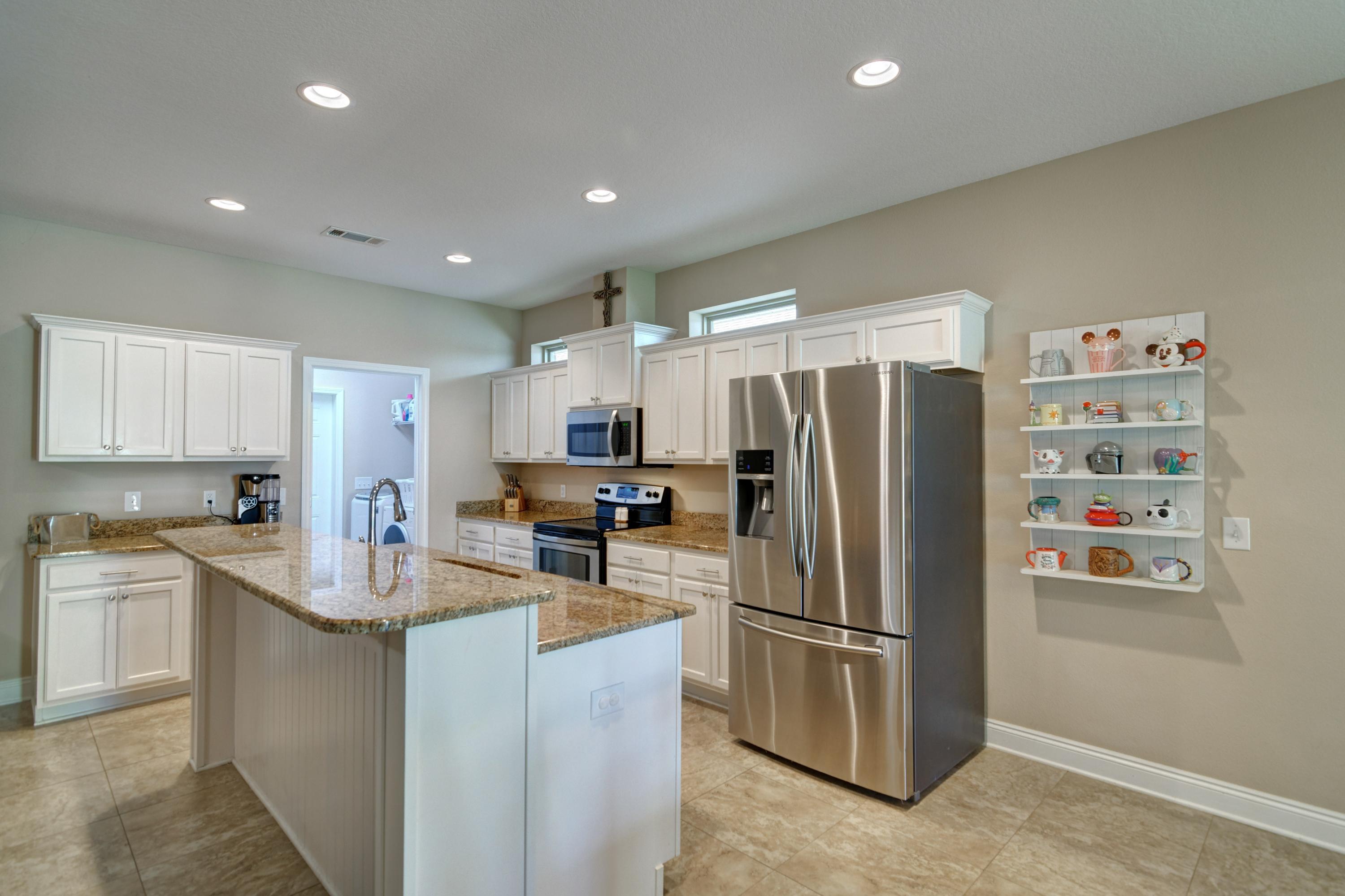 RIVERVIEW ESTATES - Residential