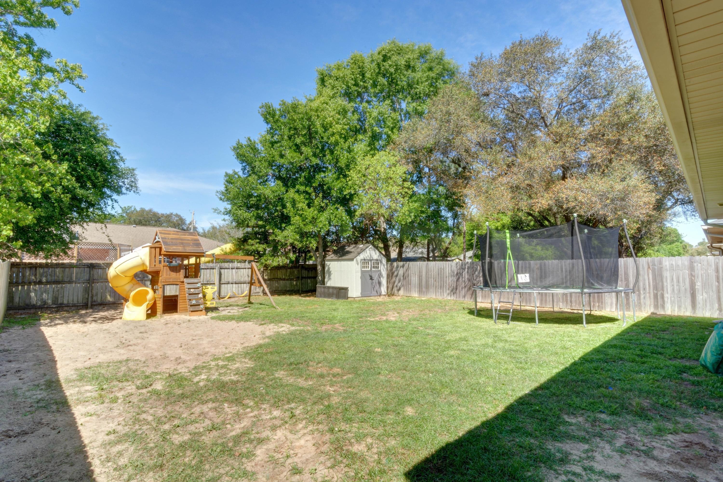 RIVERVIEW ESTATES - Residential