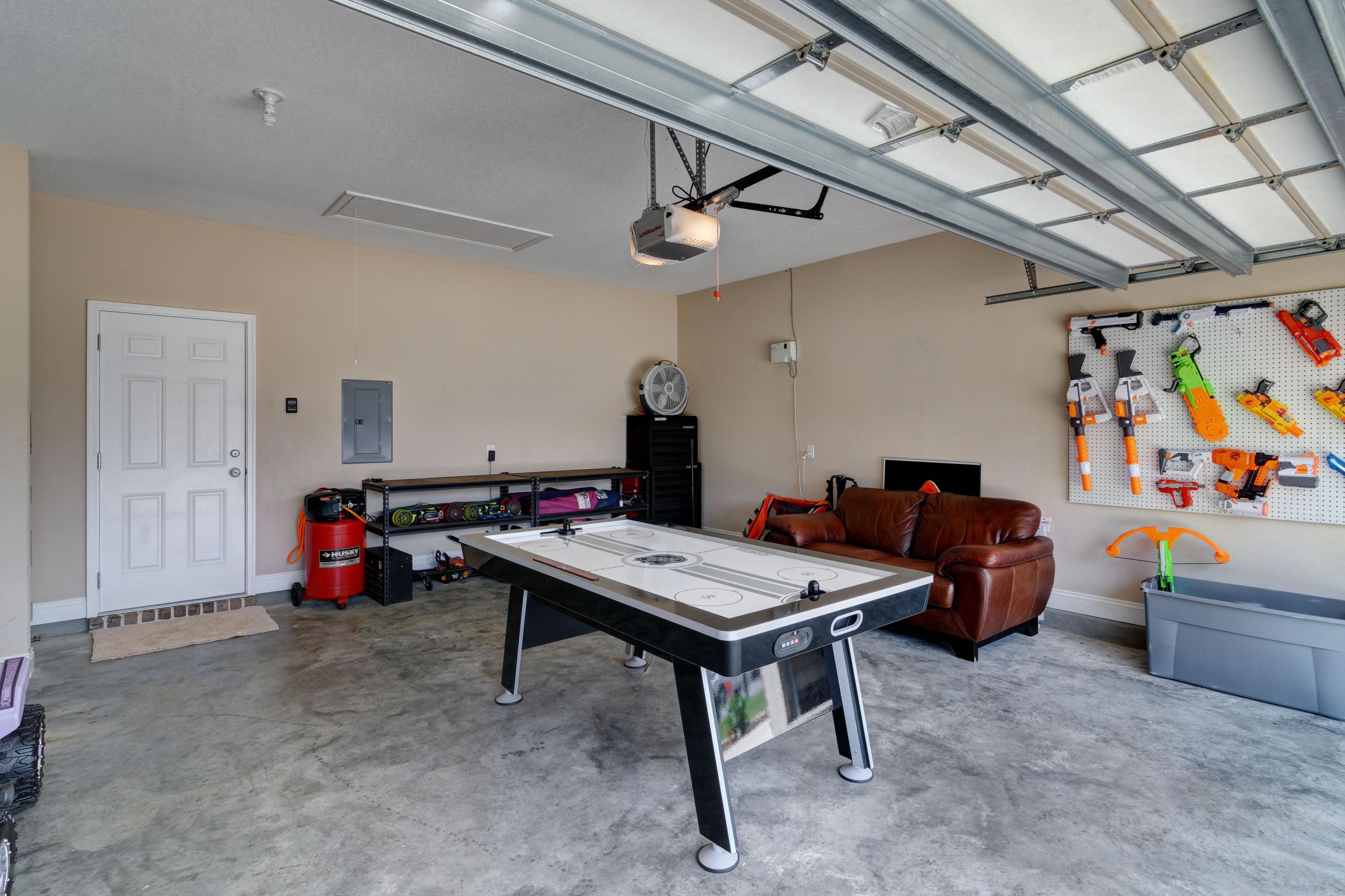 RIVERVIEW ESTATES - Residential