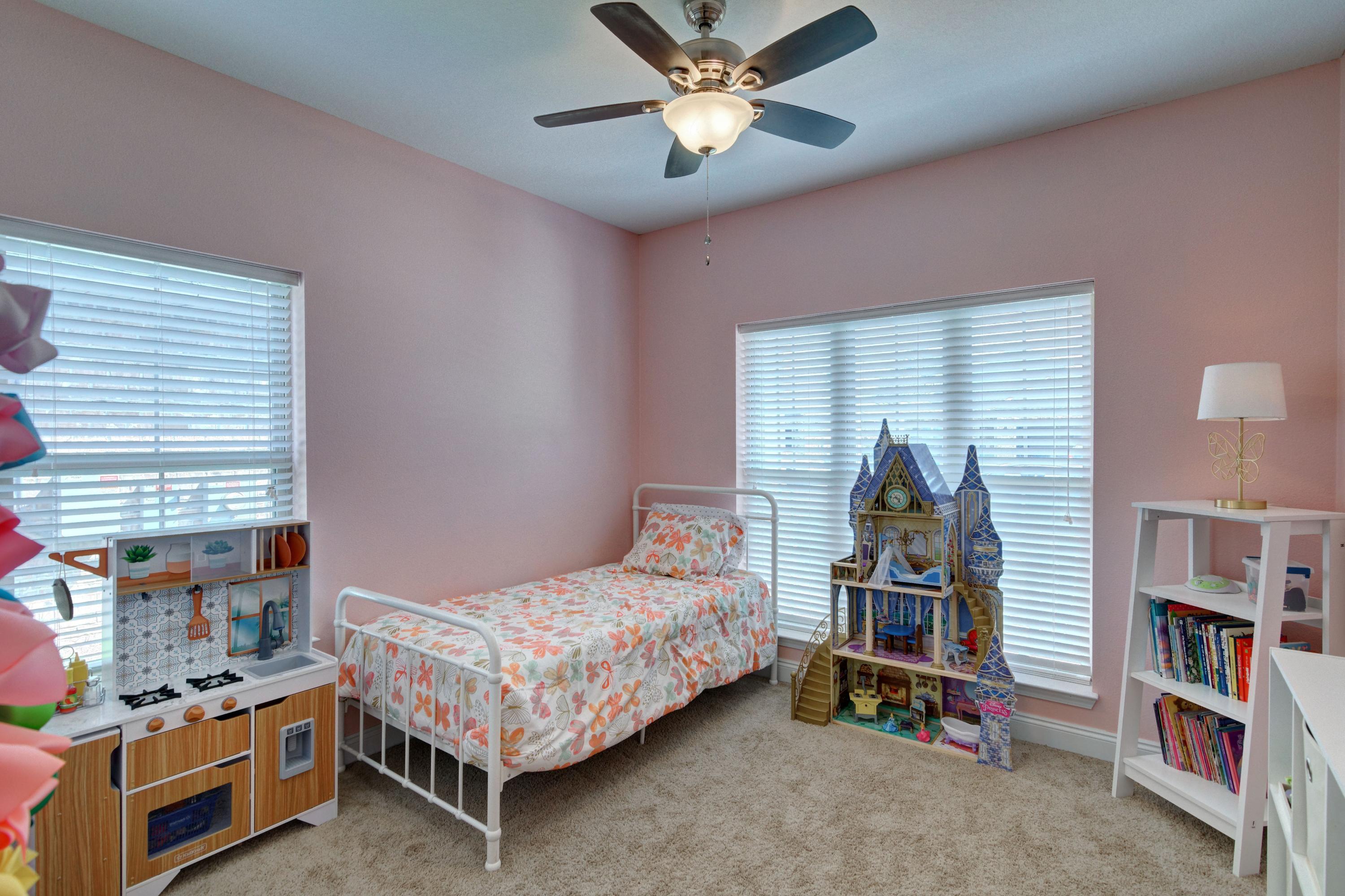 RIVERVIEW ESTATES - Residential