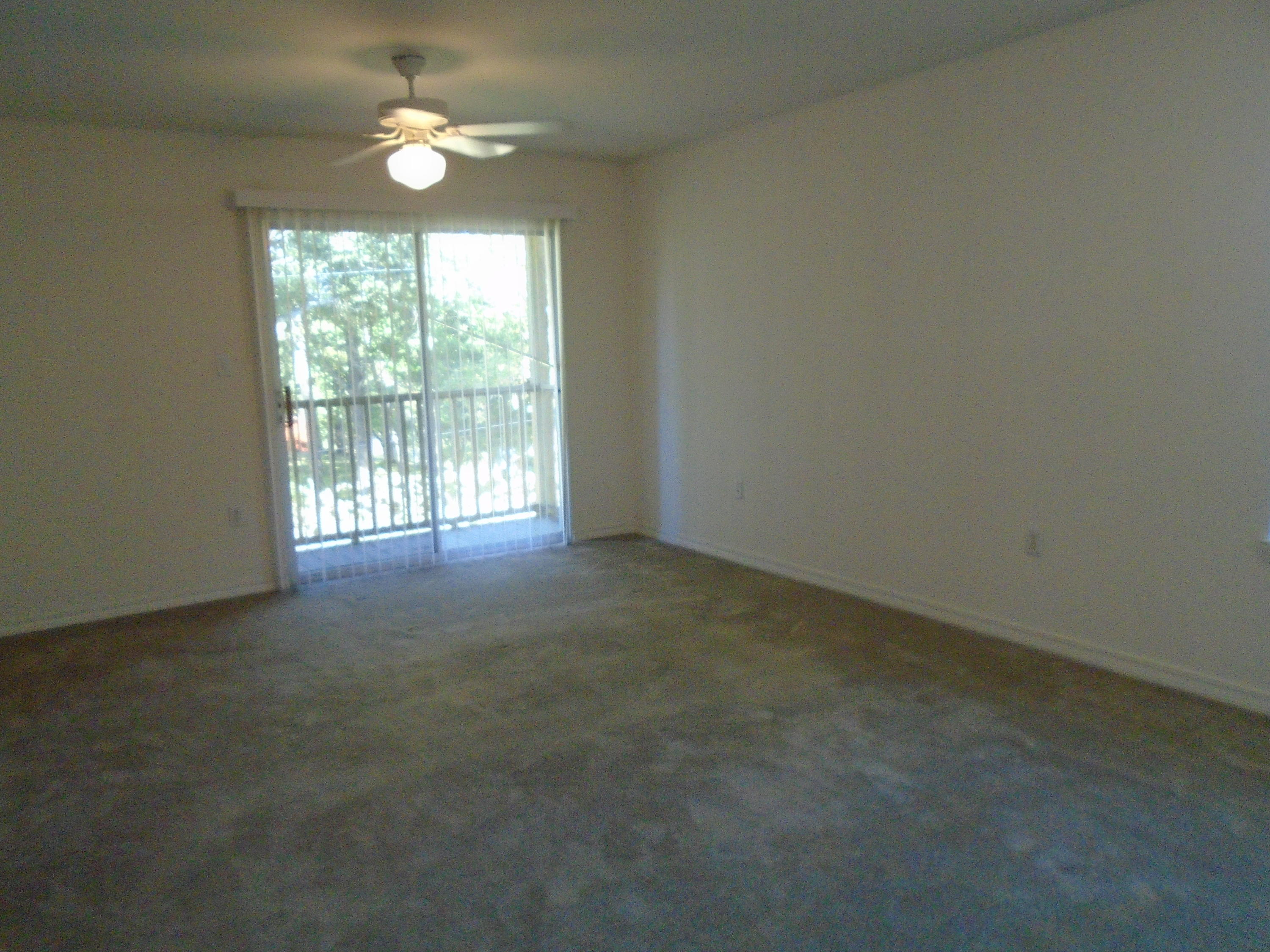 CREEKSIDE - Residential Lease