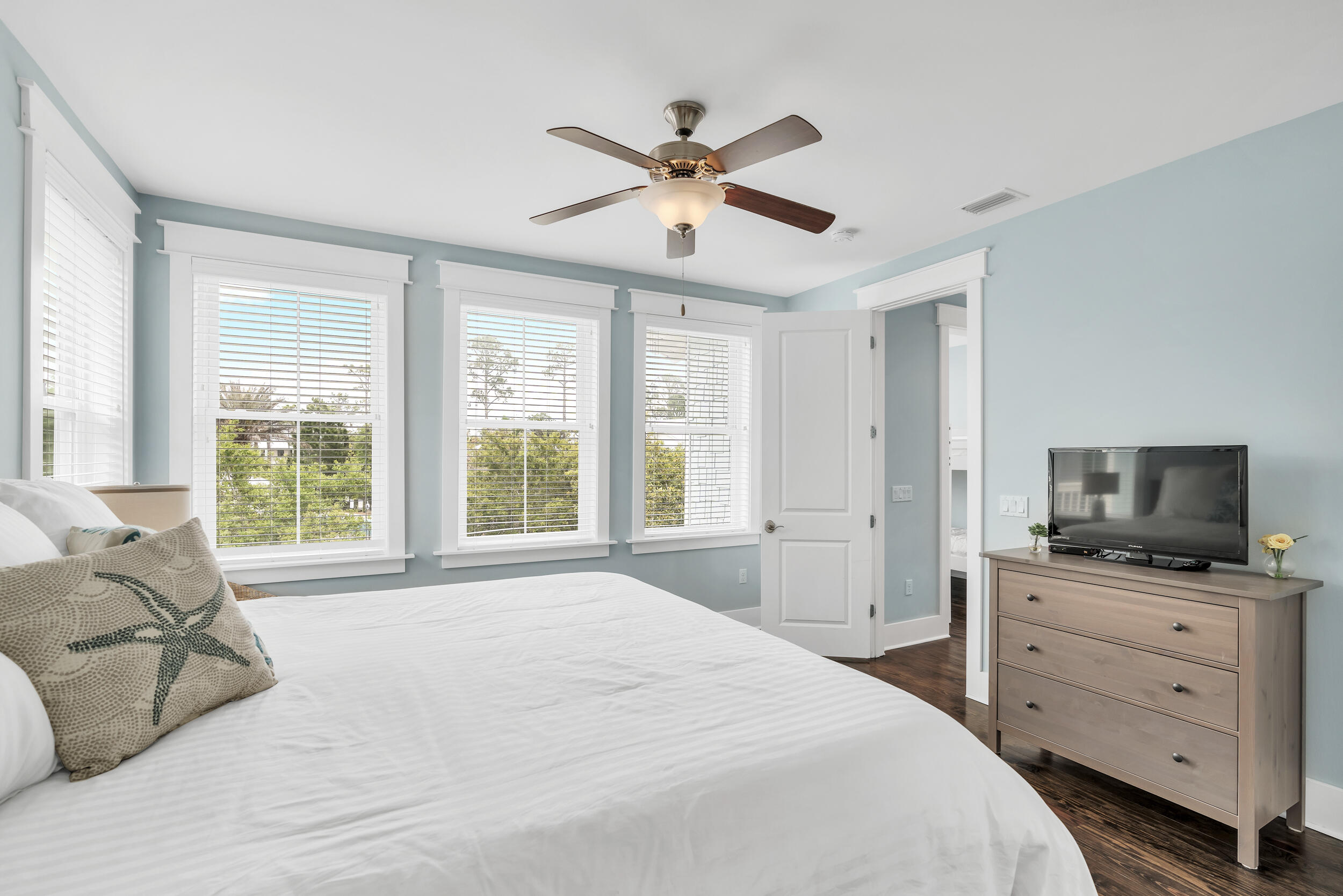 NATUREWALK AT SEAGROVE - Residential