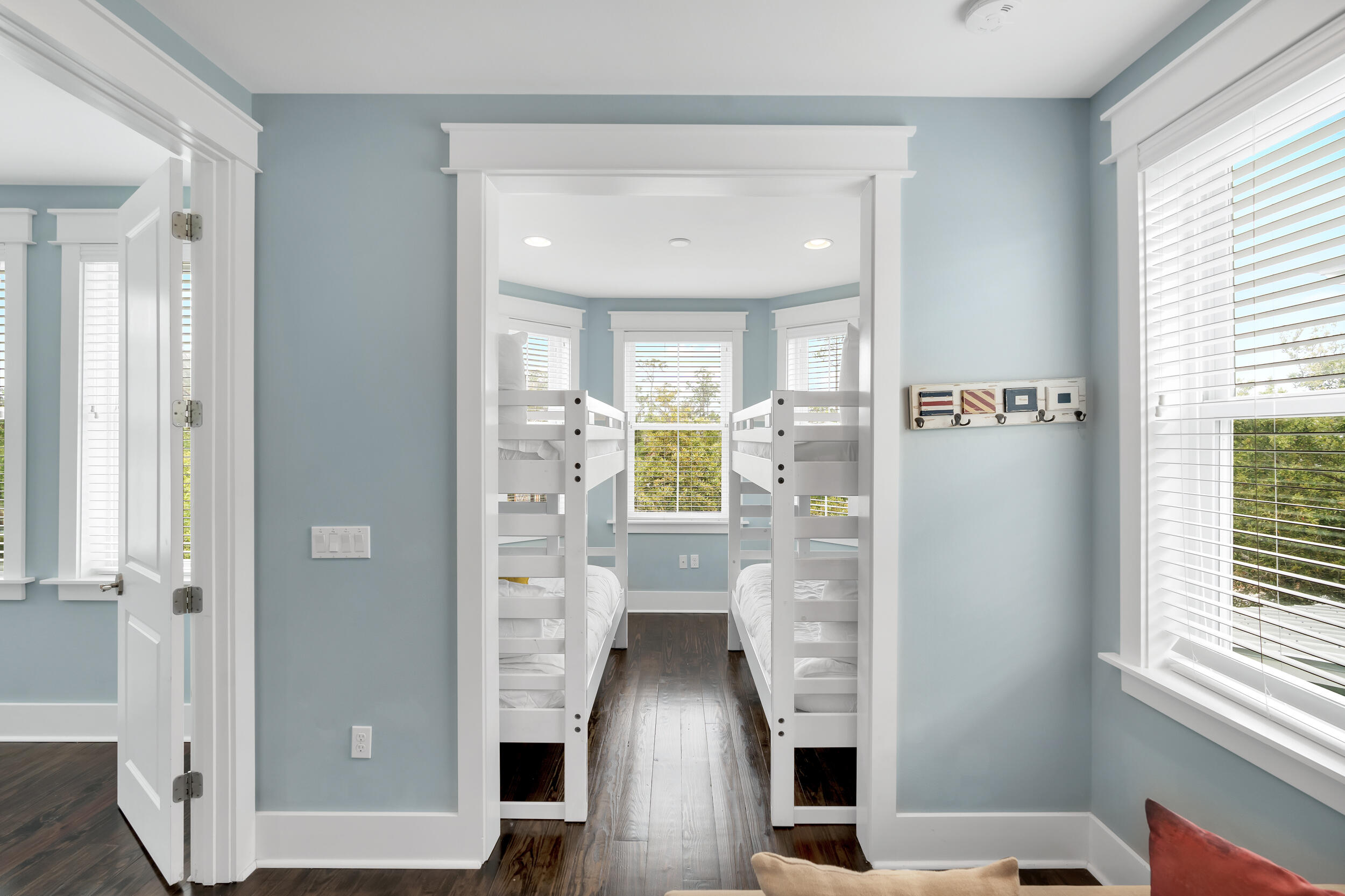 NATUREWALK AT SEAGROVE - Residential