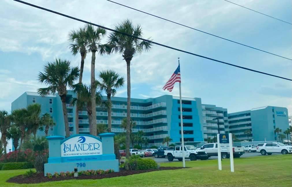 ISLANDER BEACH RESORT CONDO - Residential