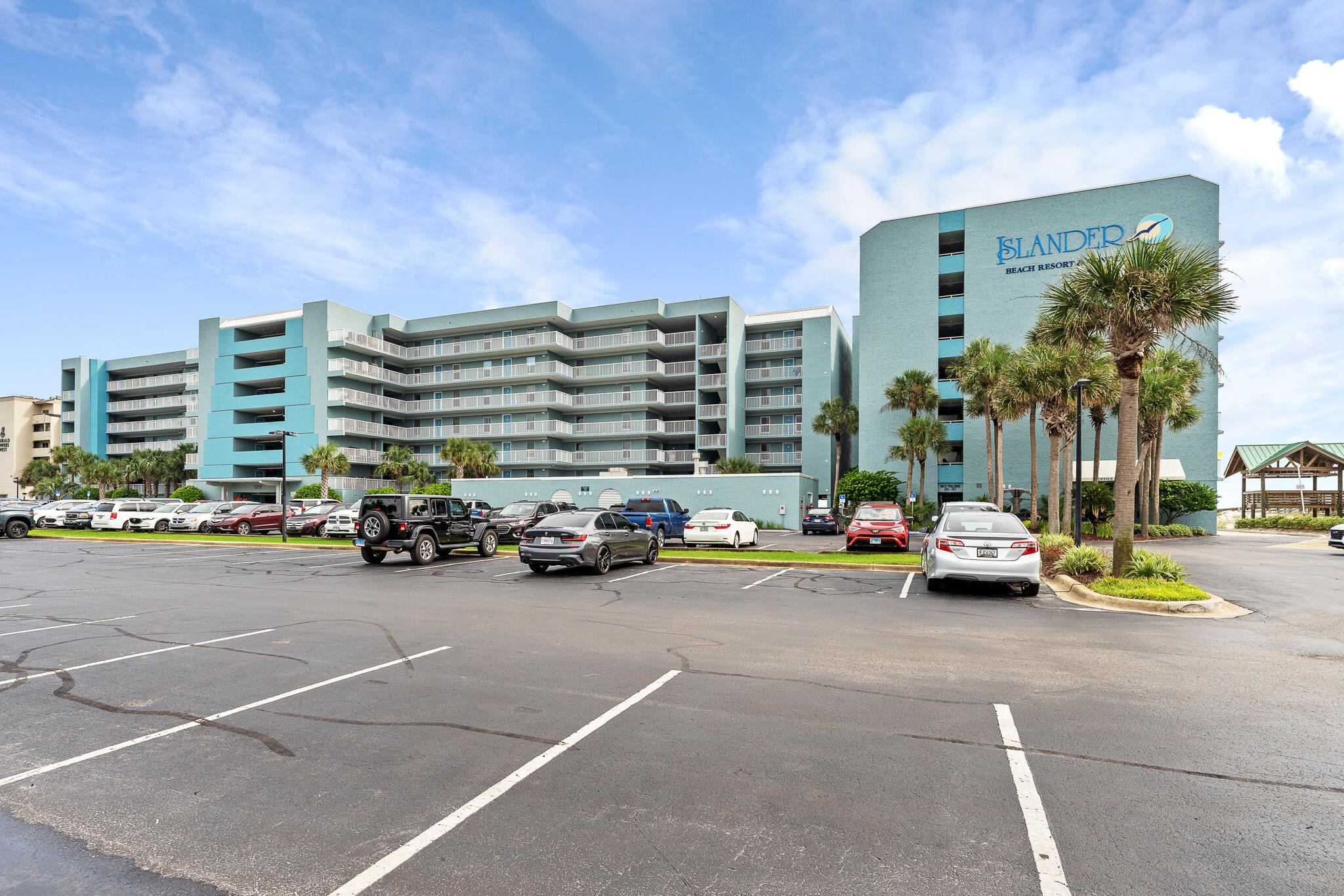 ISLANDER BEACH RESORT CONDO - Residential