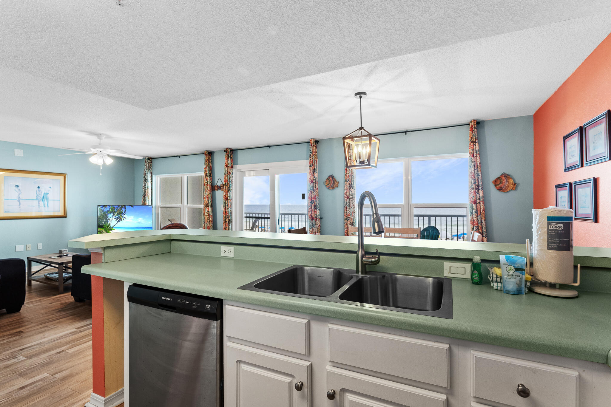 ISLANDER BEACH RESORT CONDO - Residential