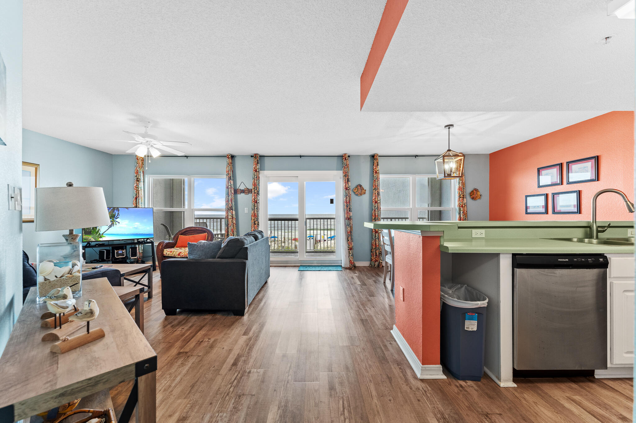 ISLANDER BEACH RESORT CONDO - Residential