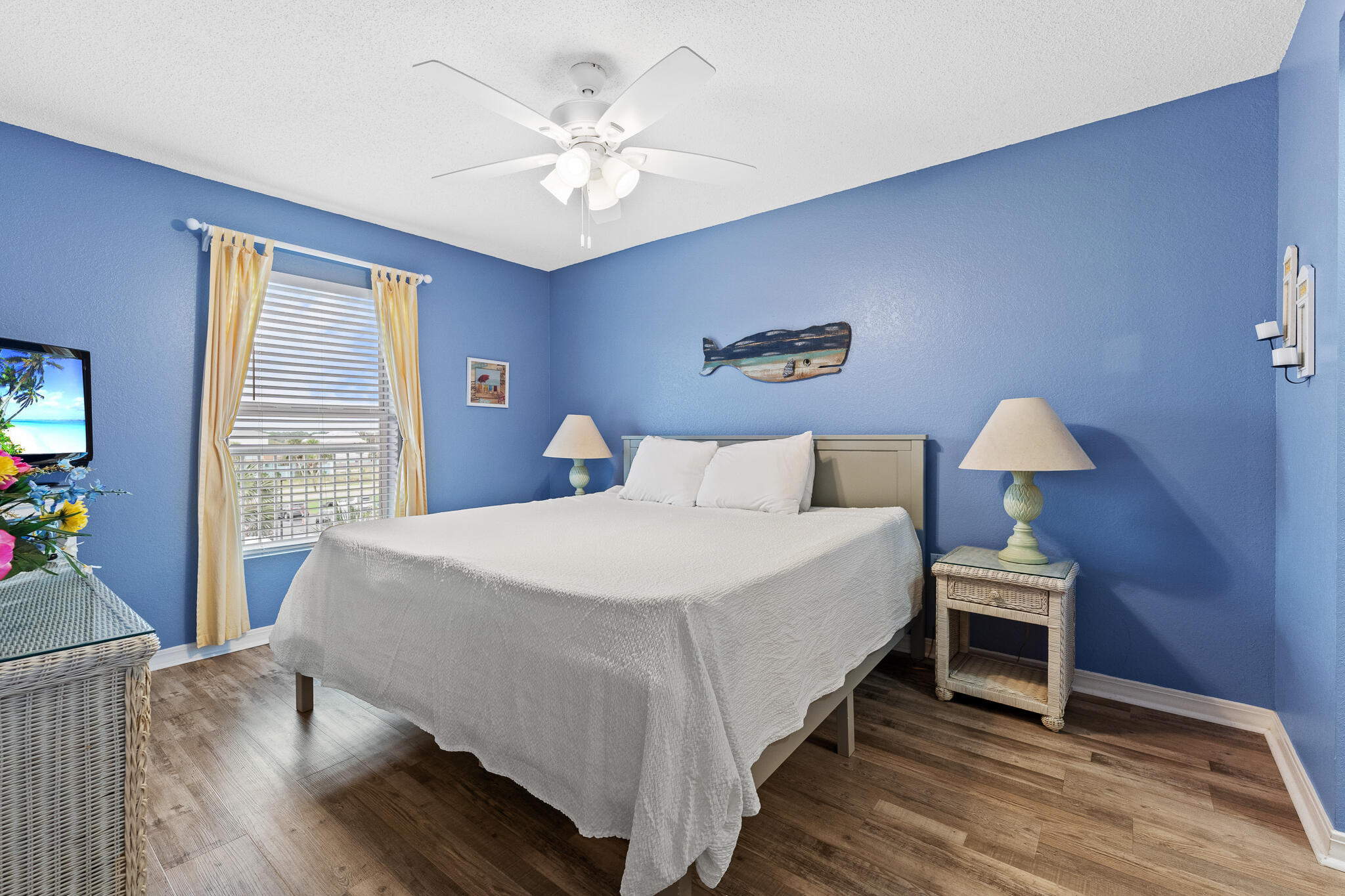 ISLANDER BEACH RESORT CONDO - Residential