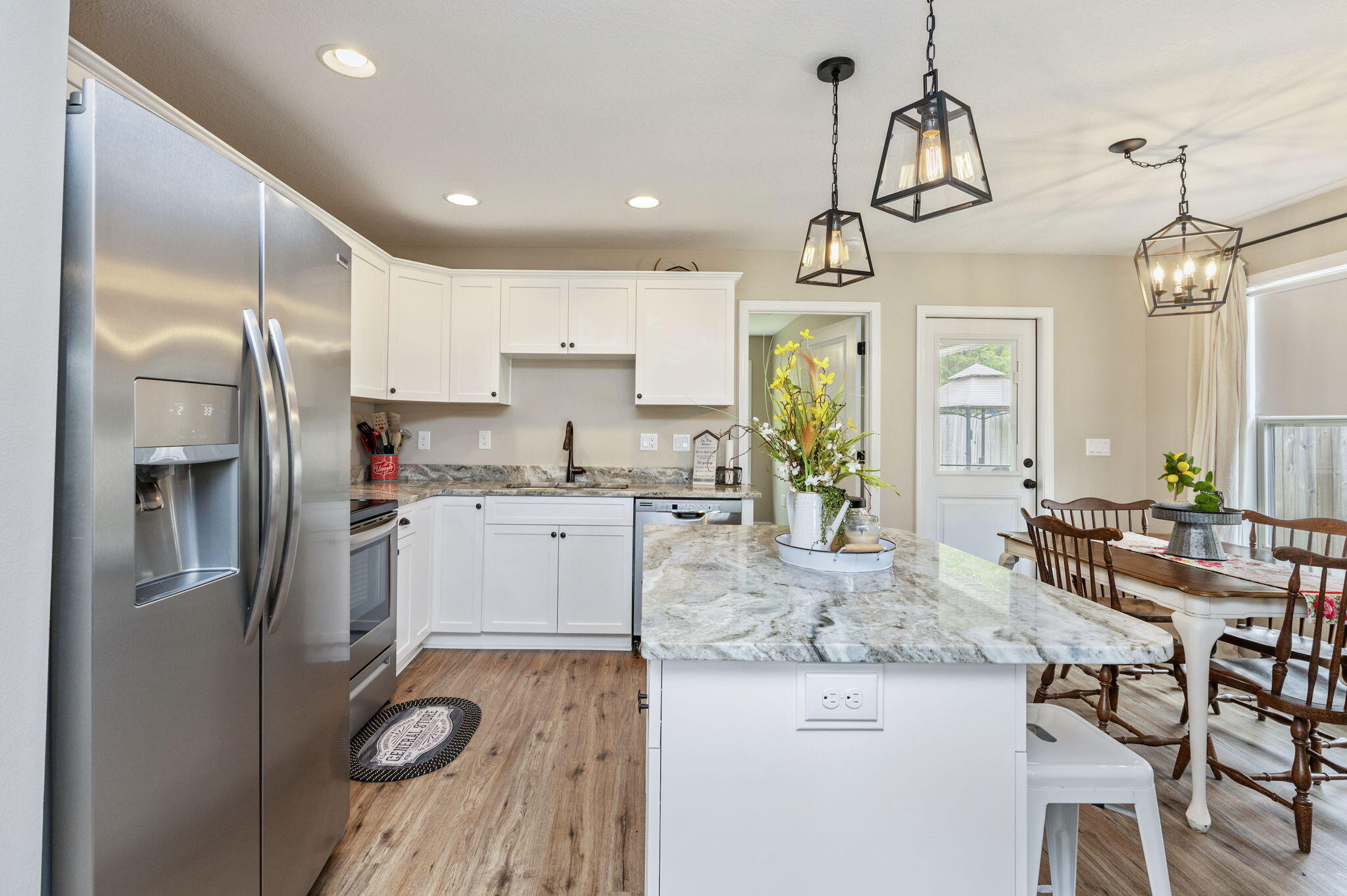 GARDEN CITY - Residential