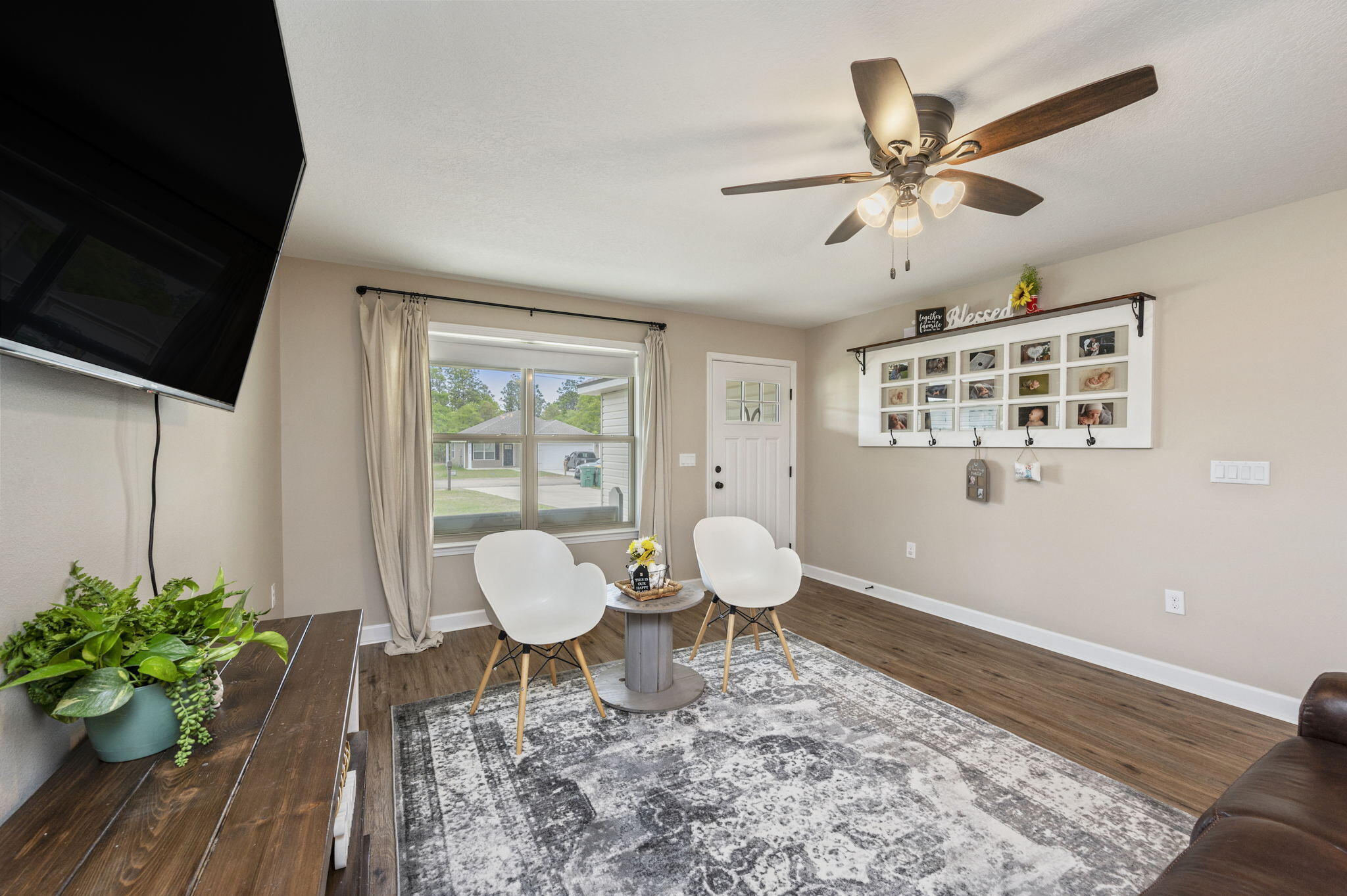 GARDEN CITY - Residential