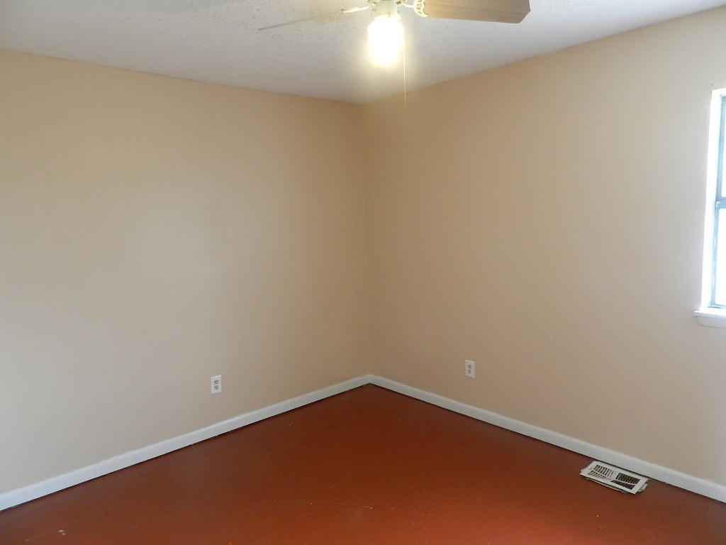 LEESA JENNIFER ACRES - Residential